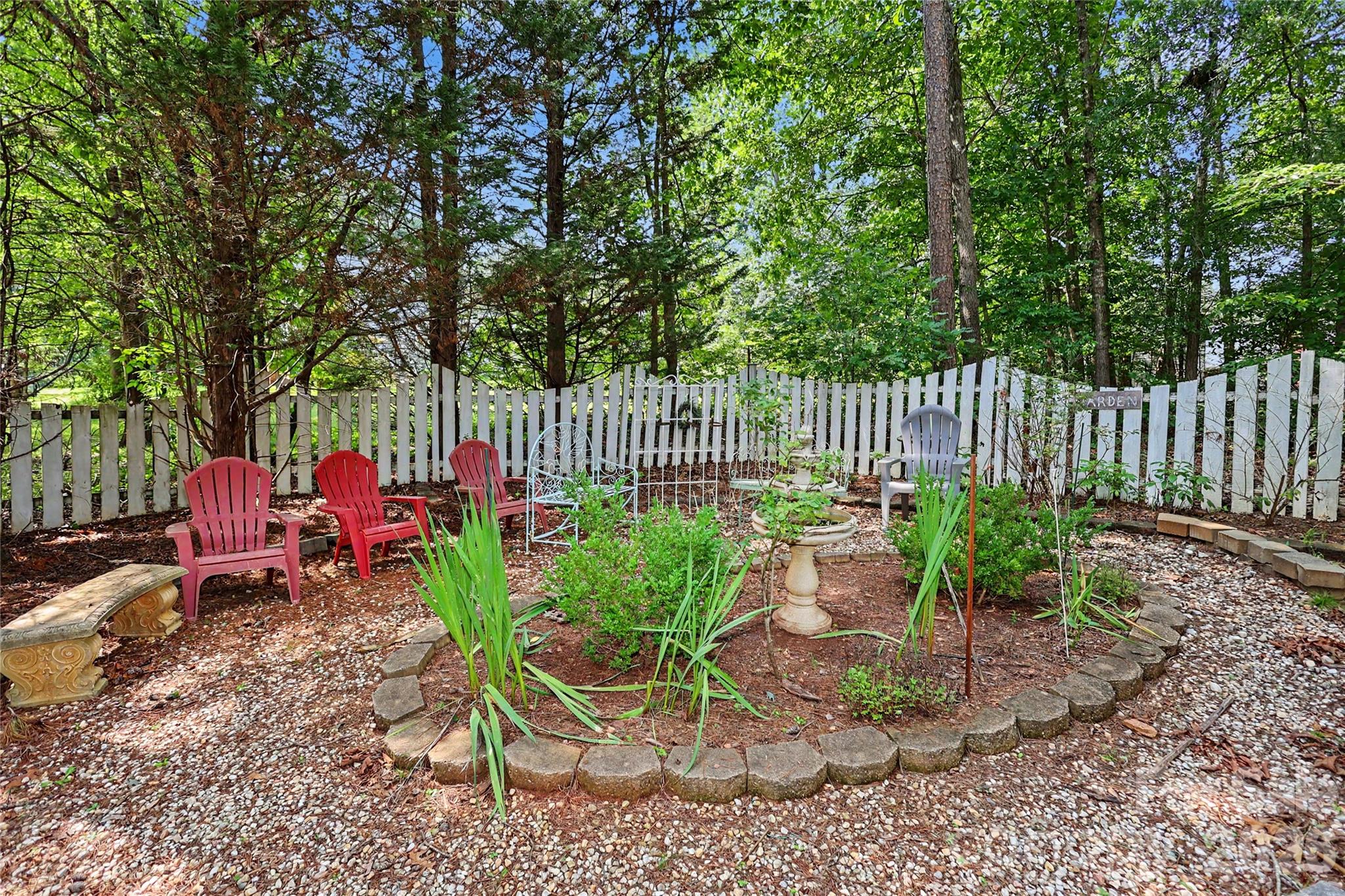 Back Yard - 612 17th Avenue Drive SE, Hickory