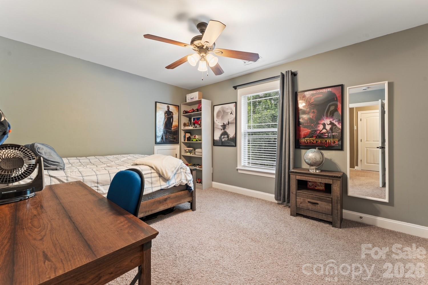 Single Family Residence at 314 Stone Cliff Lane, Lake Wylie, photo 23 of 43