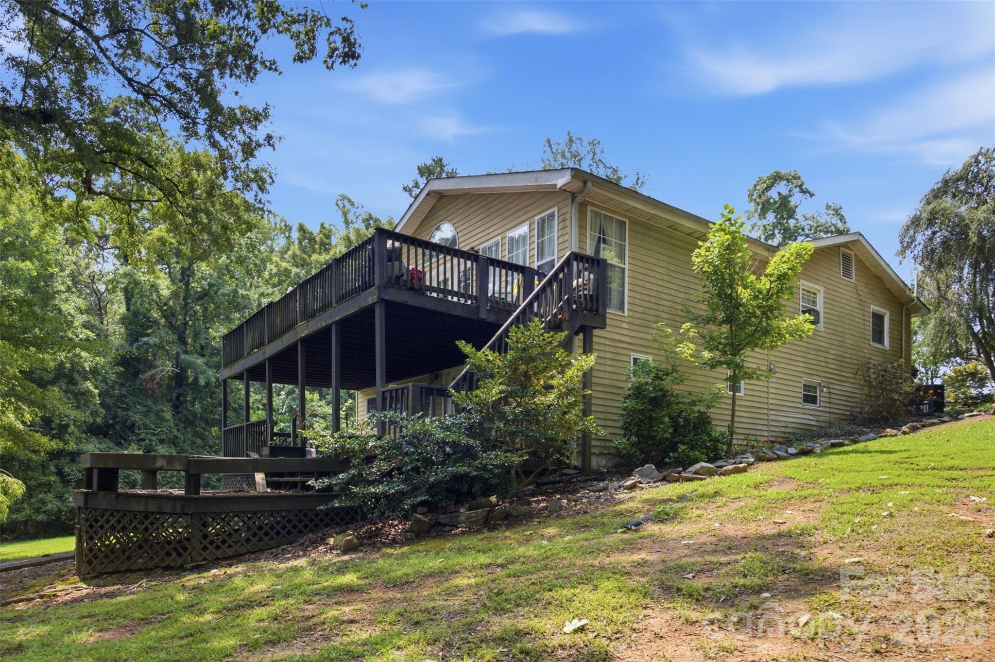 Left Side of Home. - 146 Duck Cove Road, Belmont
