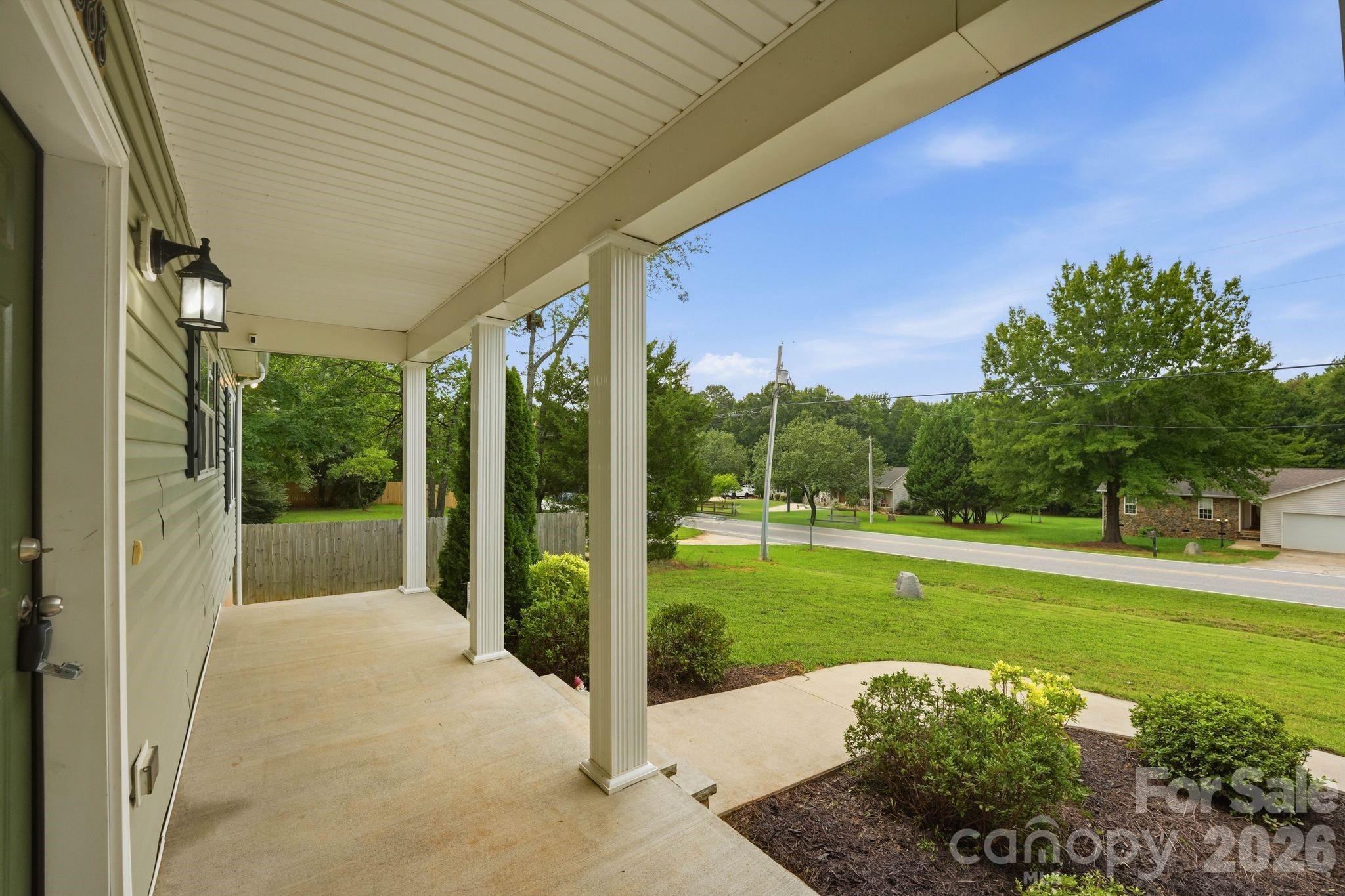Single Family Residence at 4888 Slanting Bridge Road, Sherrills Ford, photo 3 of 25