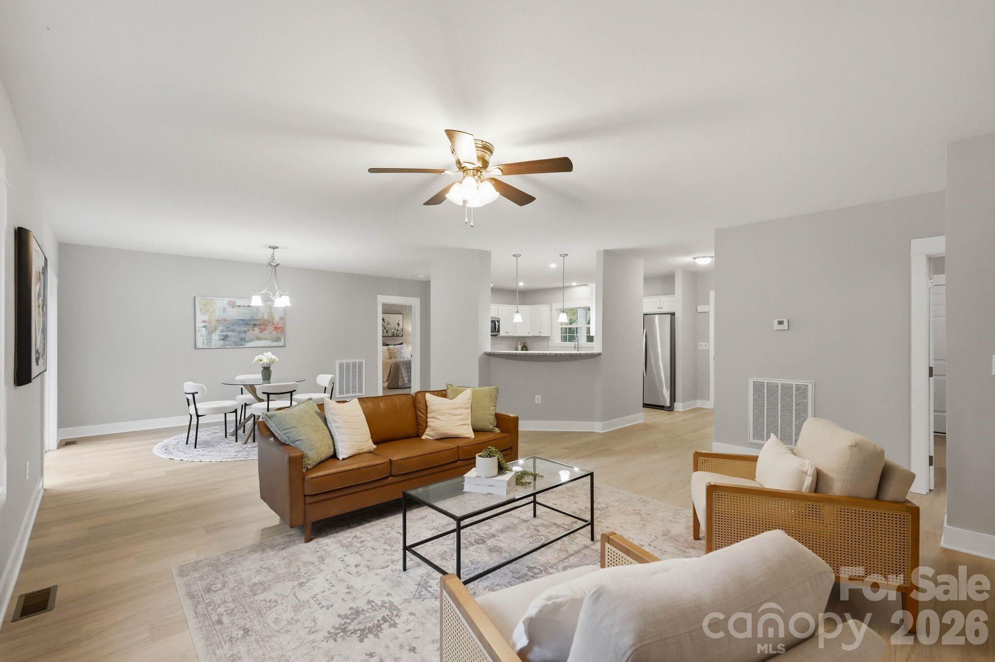 Single Family Residence at 4888 Slanting Bridge Road, Sherrills Ford, photo 2 of 25