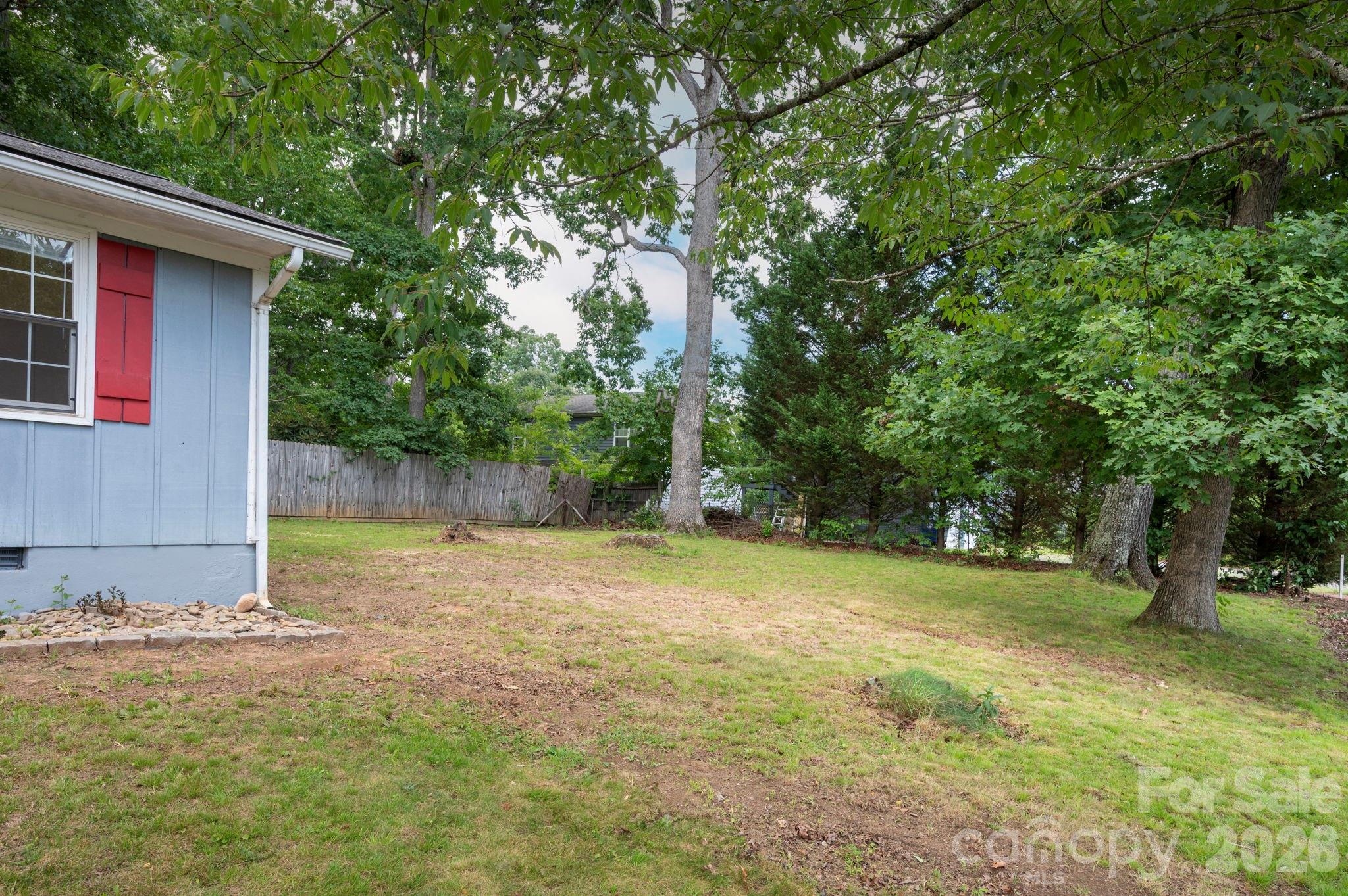 Single Family Residence at 400 Hiawassee Avenue, Black Mountain, photo 18 of 24