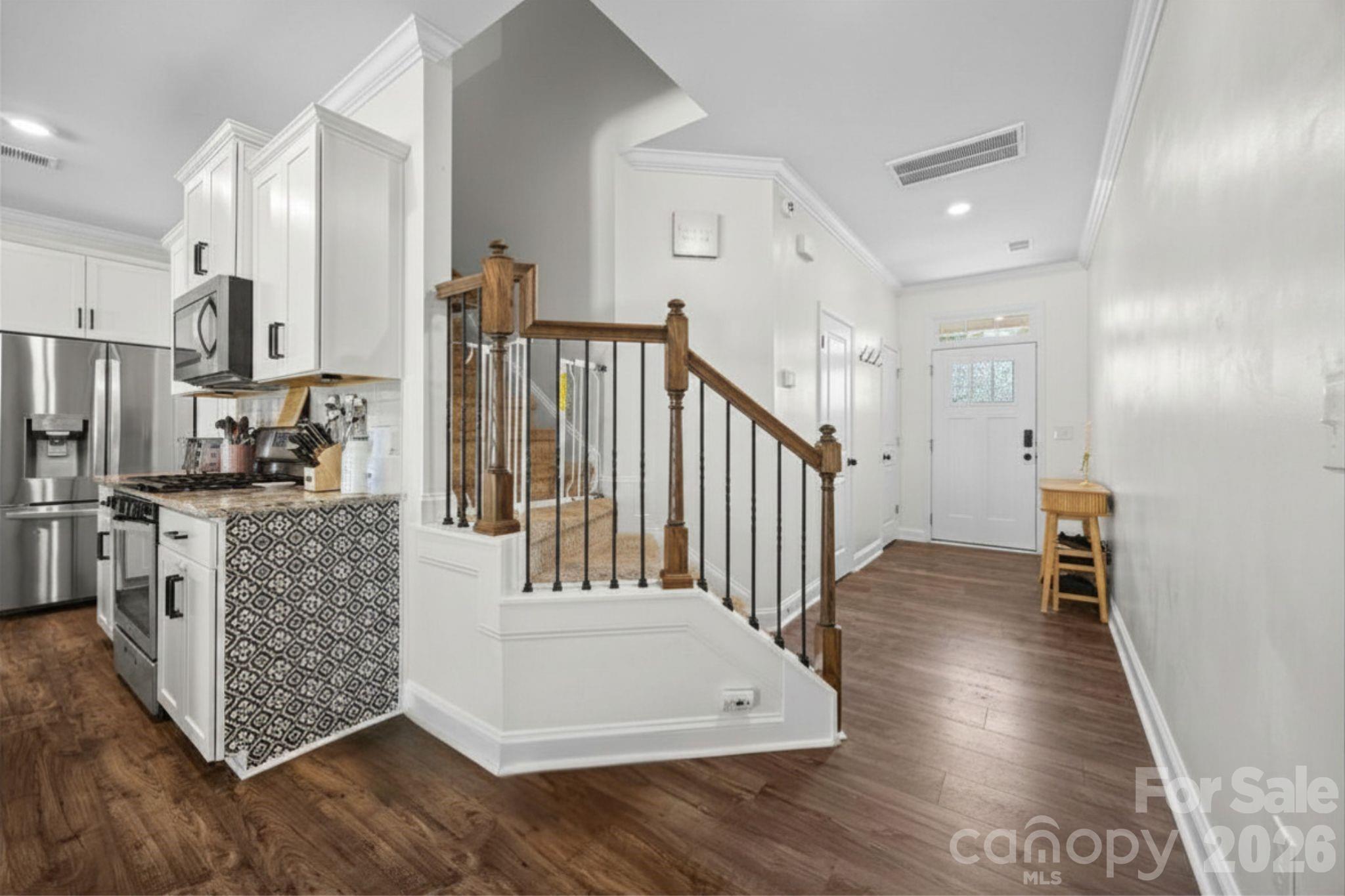 Townhouse at 616 Altamonte Drive, Clover, photo 5 of 30