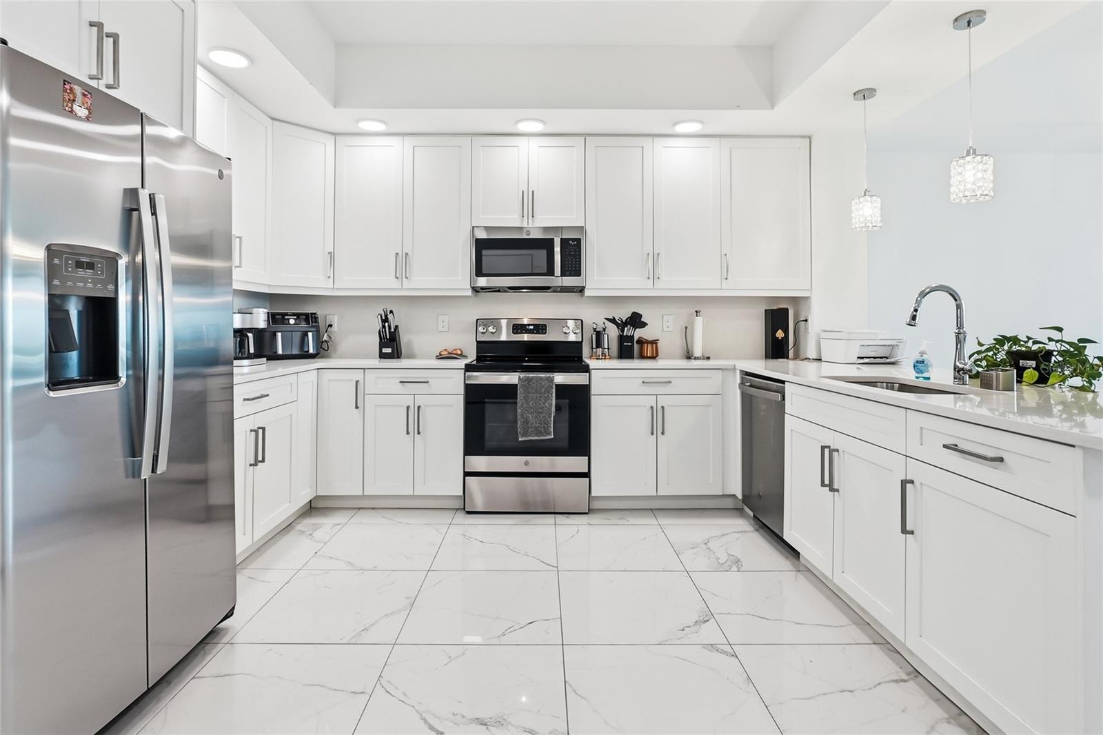 Condominium at 415 ISLAND WAY #204, CLEARWATER, photo 3 of 31