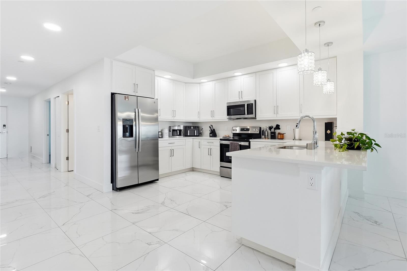 Condominium at 415 ISLAND WAY #204, CLEARWATER, photo 4 of 31