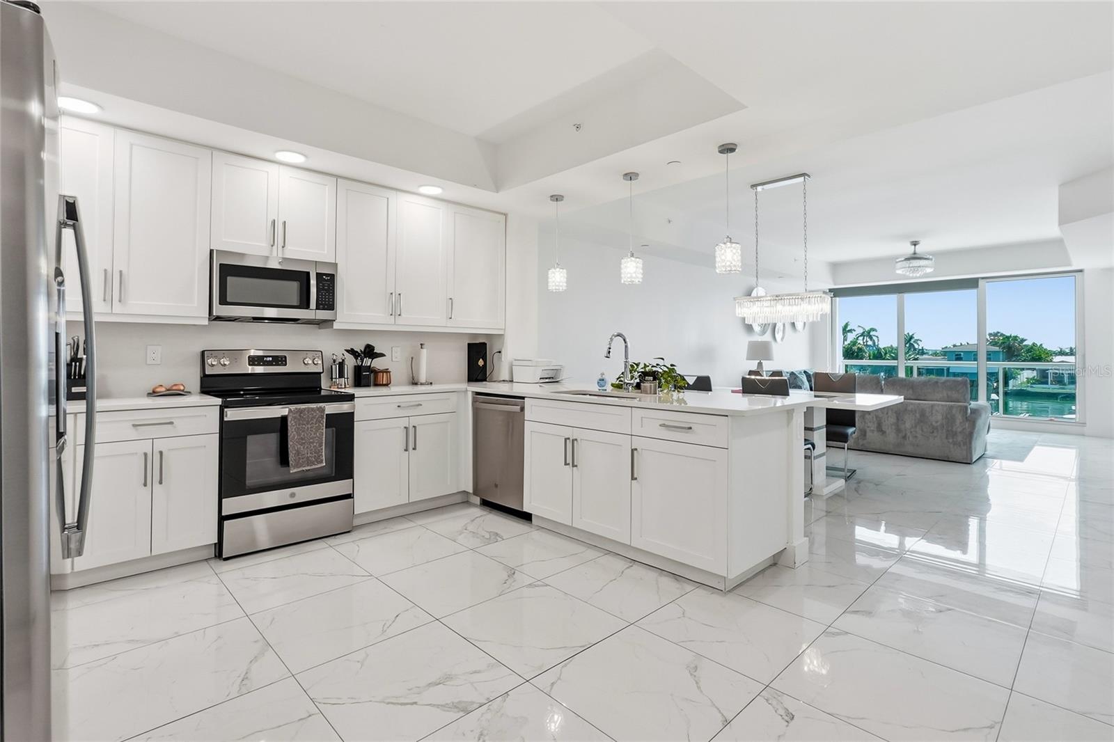 Condominium at 415 ISLAND WAY #204, CLEARWATER, photo 5 of 31