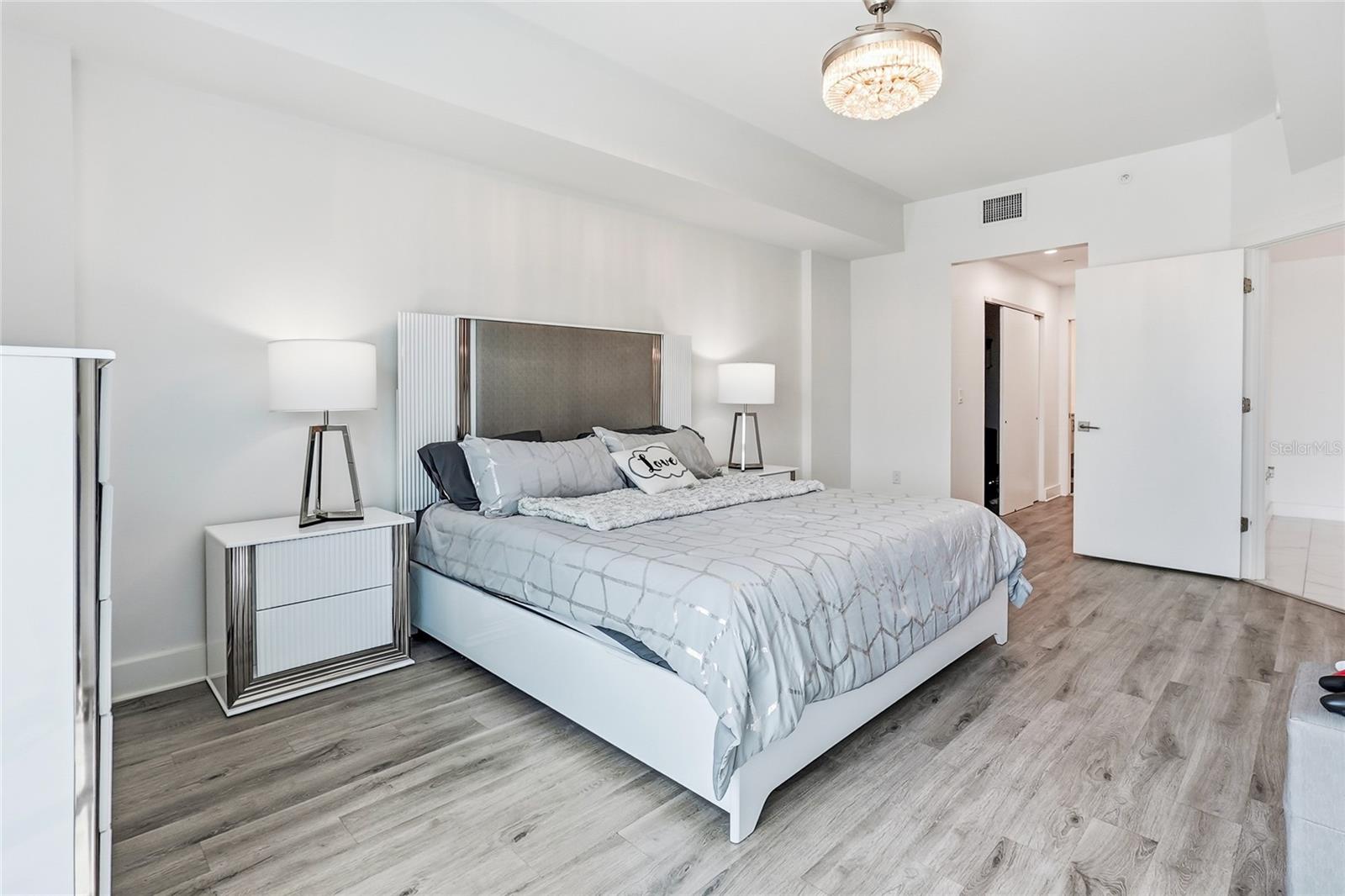 Condominium at 415 ISLAND WAY #204, CLEARWATER, photo 12 of 31