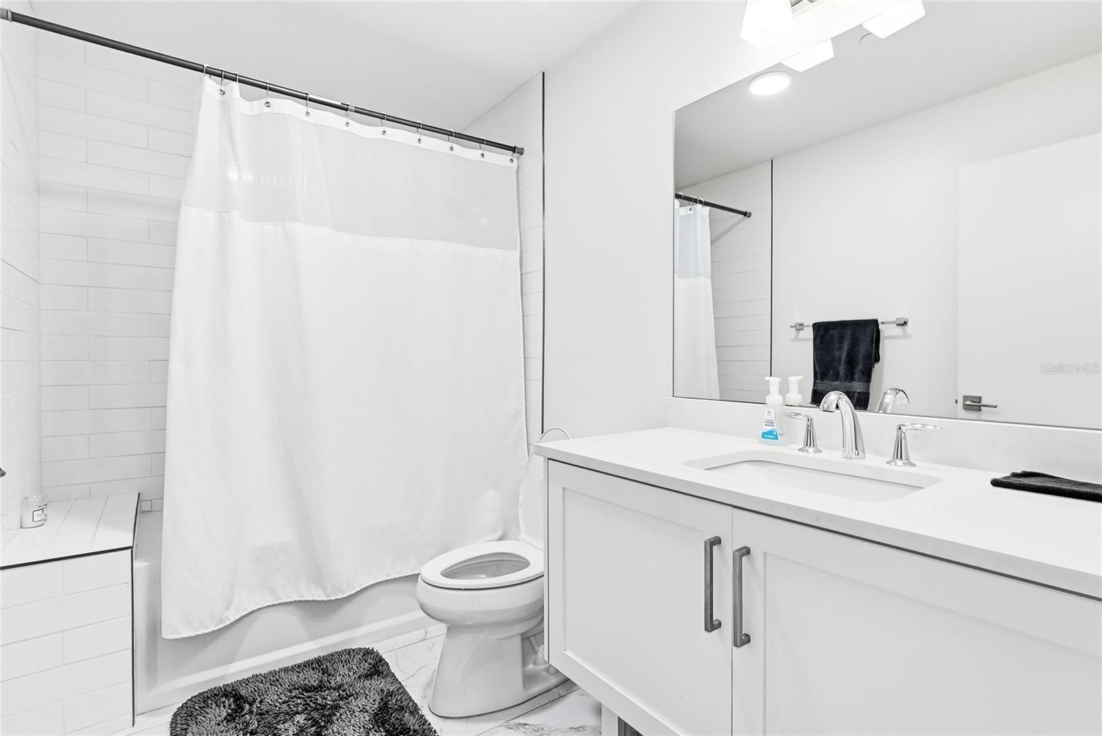 Condominium at 415 ISLAND WAY #204, CLEARWATER, photo 17 of 31