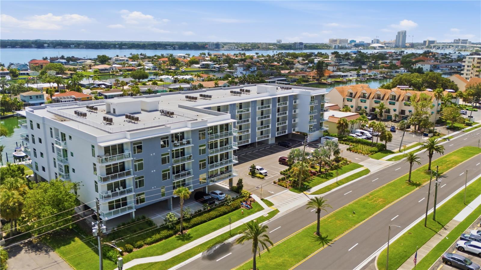 Condominium at 415 ISLAND WAY #204, CLEARWATER, photo 30 of 31
