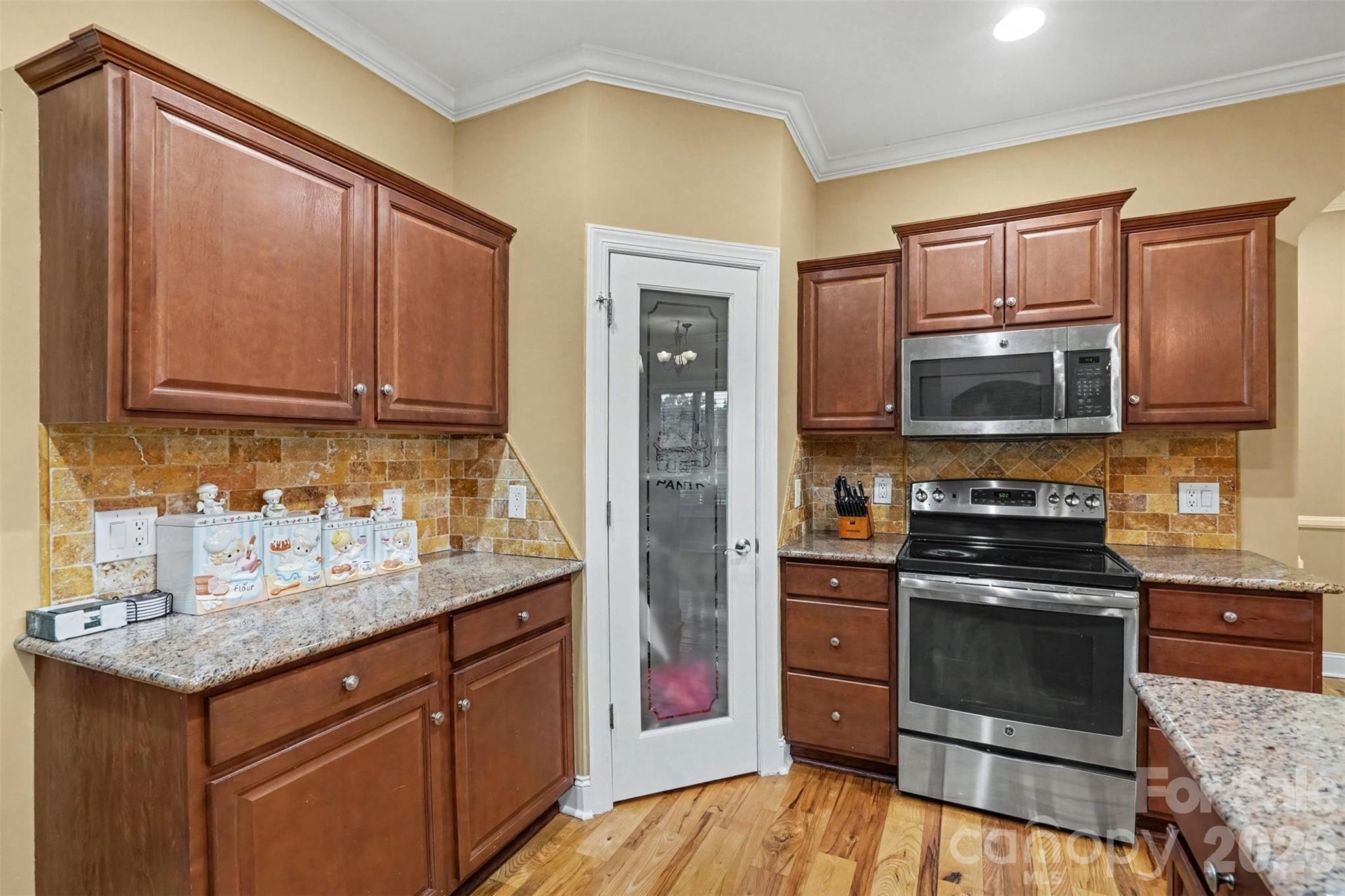 Kitchen - 4574 Hunter Rhyne Road, Lincolnton