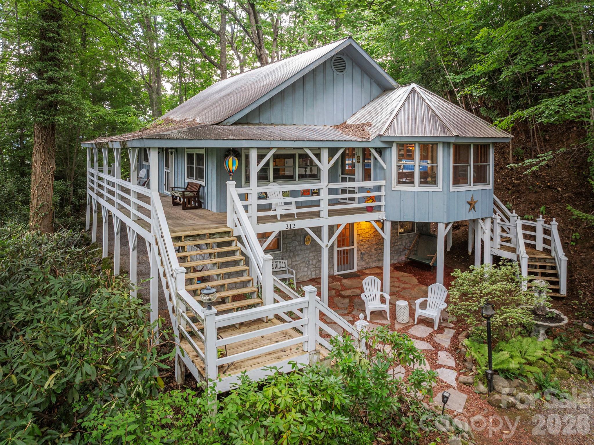 212 Torda Trace