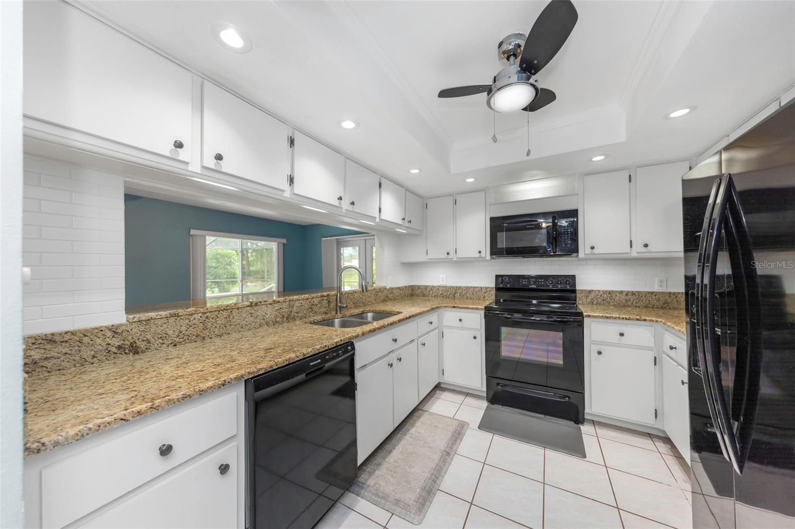 Kitchen - 9237 AMAZON DR, NEW PORT RICHEY