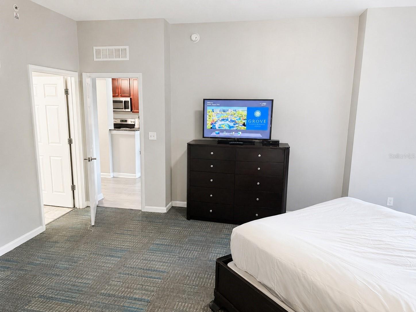Condo - Hotel at 14501 GROVE RESORT AVE #1220, WINTER GARDEN, photo 23 of 48