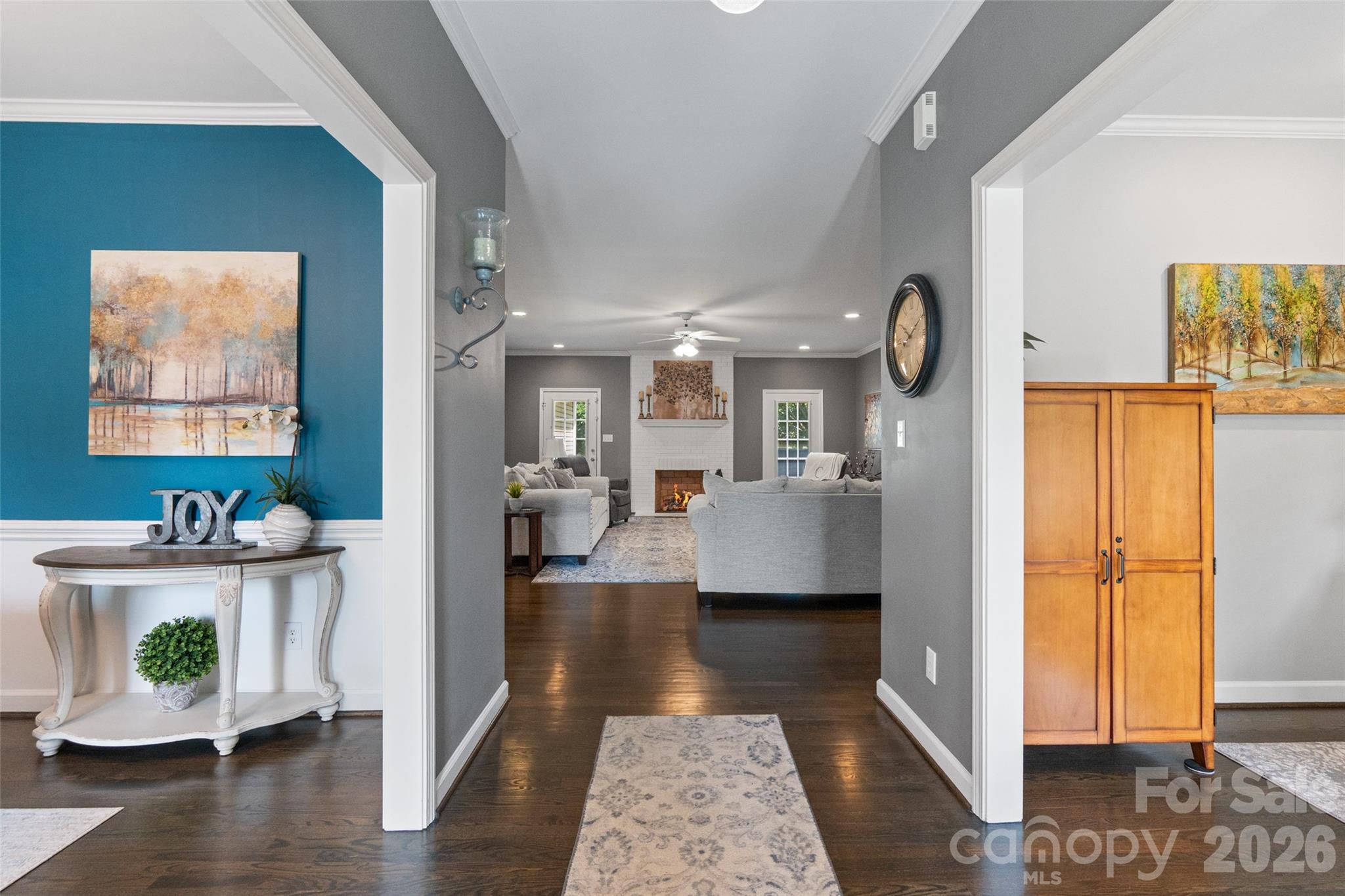 Single Family Residence at 2018 Olde Oxford Court, Rock Hill, photo 2 of 38