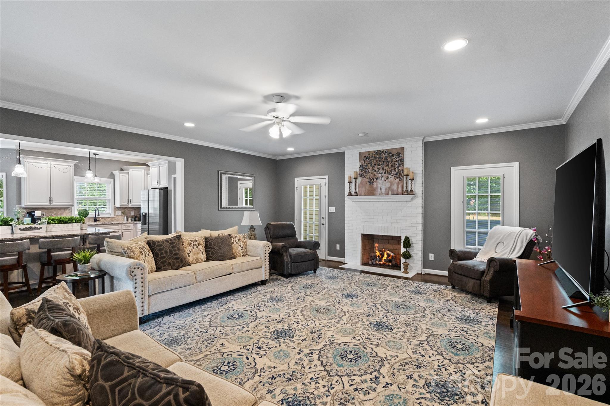 Single Family Residence at 2018 Olde Oxford Court, Rock Hill, photo 9 of 38