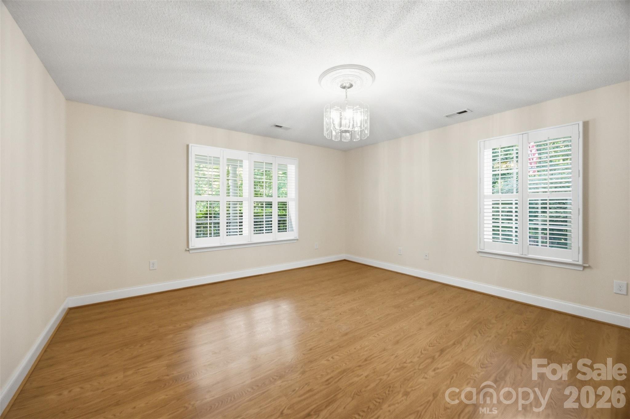 Single Family Residence at 125 Shady Bluff Drive, Gastonia, photo 15 of 37