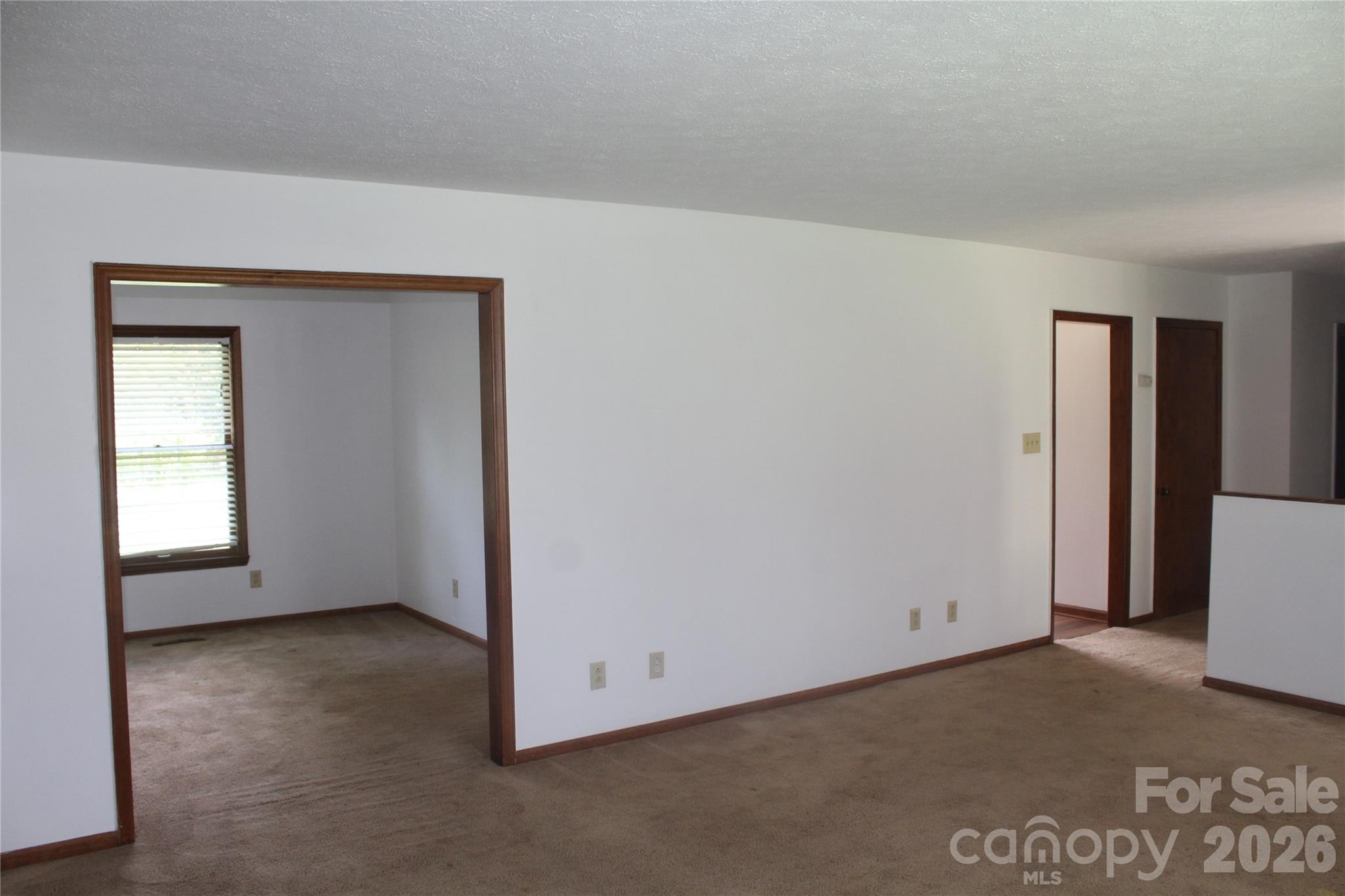 Single Family Residence at 205 Inglewood Drive, Morganton, photo 6 of 34