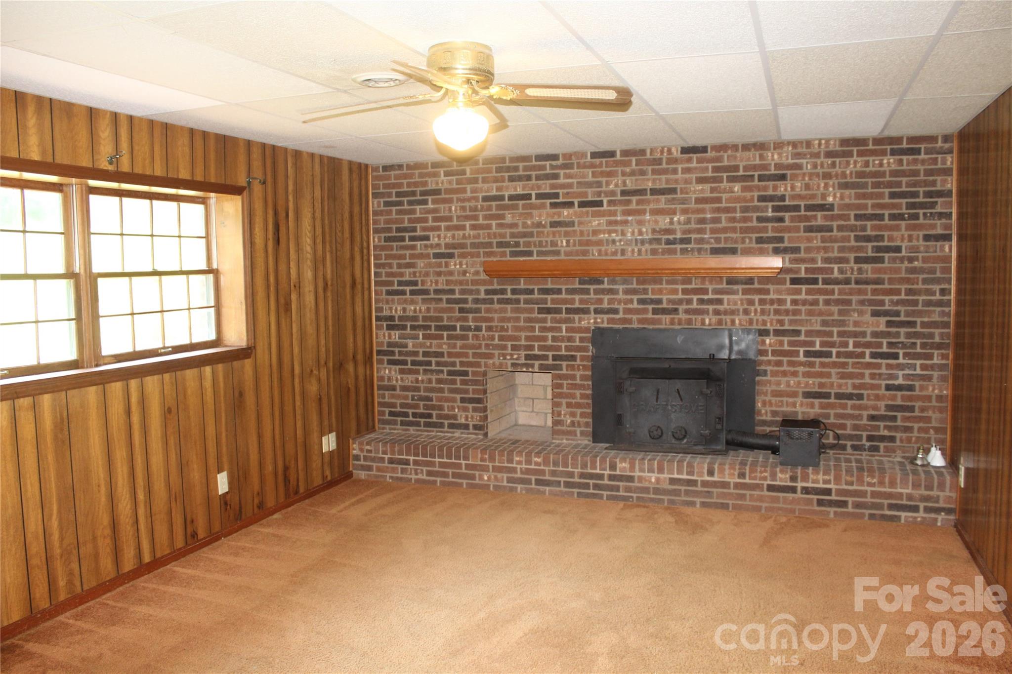 Basement den - 205 Inglewood Drive, Morganton