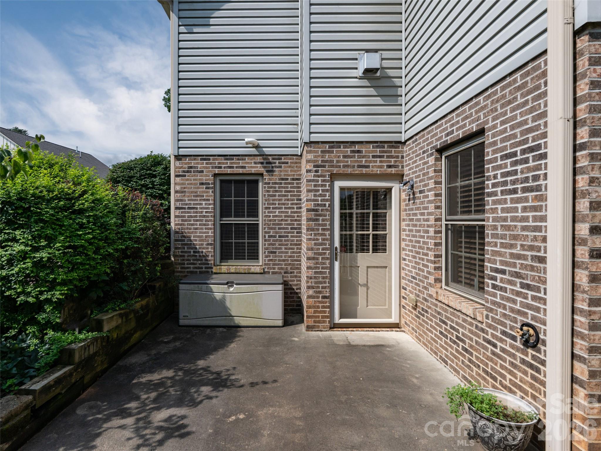 Single Family Residence at 80 Driftstone Circle, Arden, photo 30 of 31