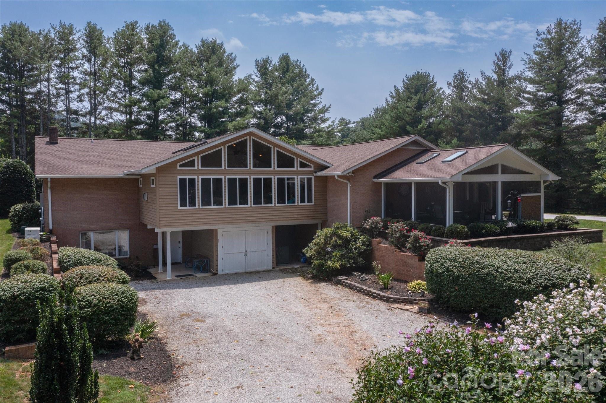 Tons of parking in back, plus RV hookup - 12 Highlander Lane, Hendersonville