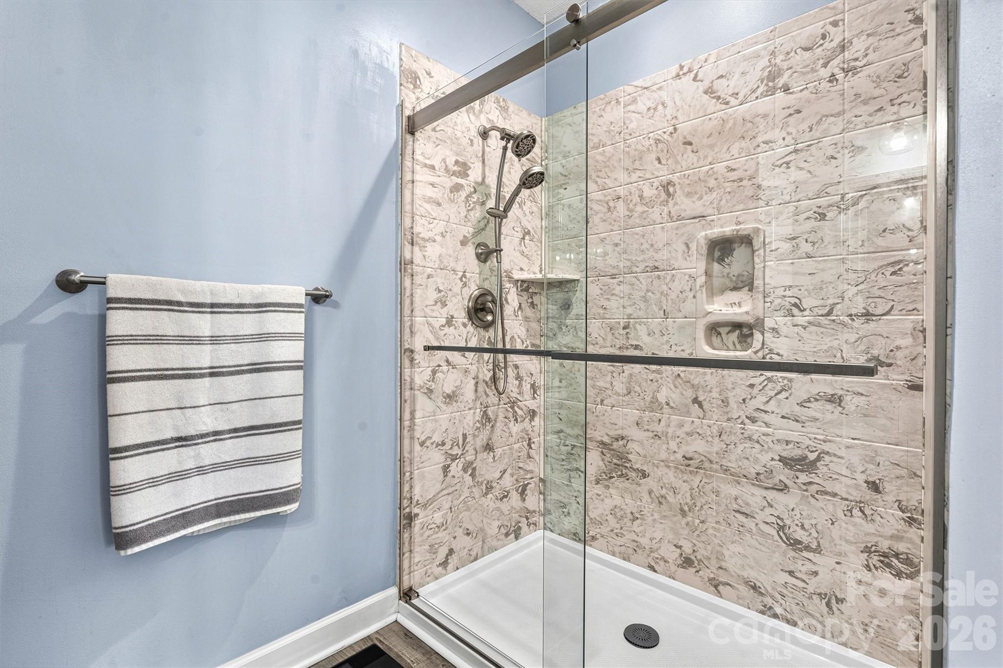 Condominium at 18824 Nautical Drive, Cornelius, photo 15 of 23