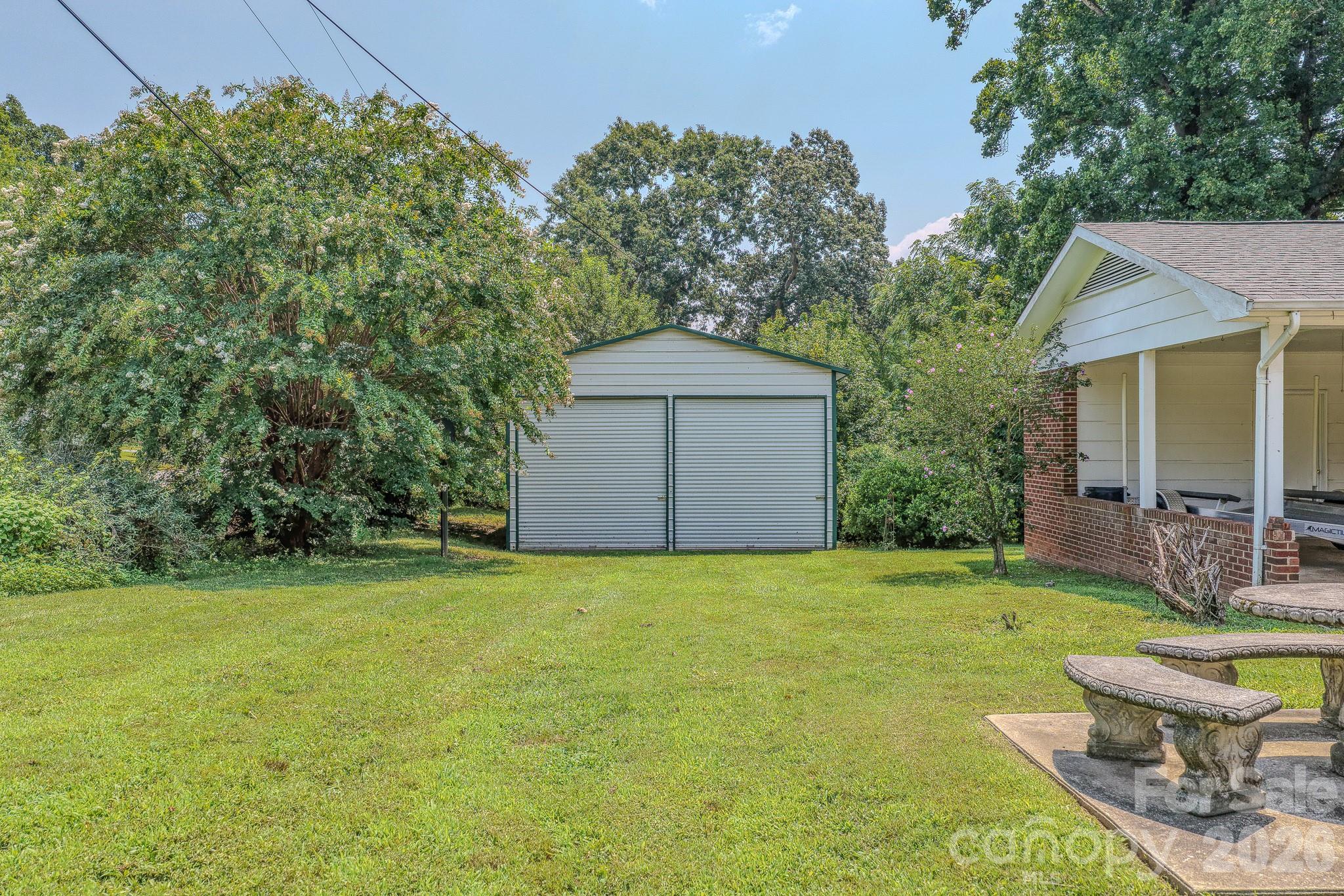 Single Family Residence at 1169 Burkehurst Avenue, Morganton, photo 3 of 33