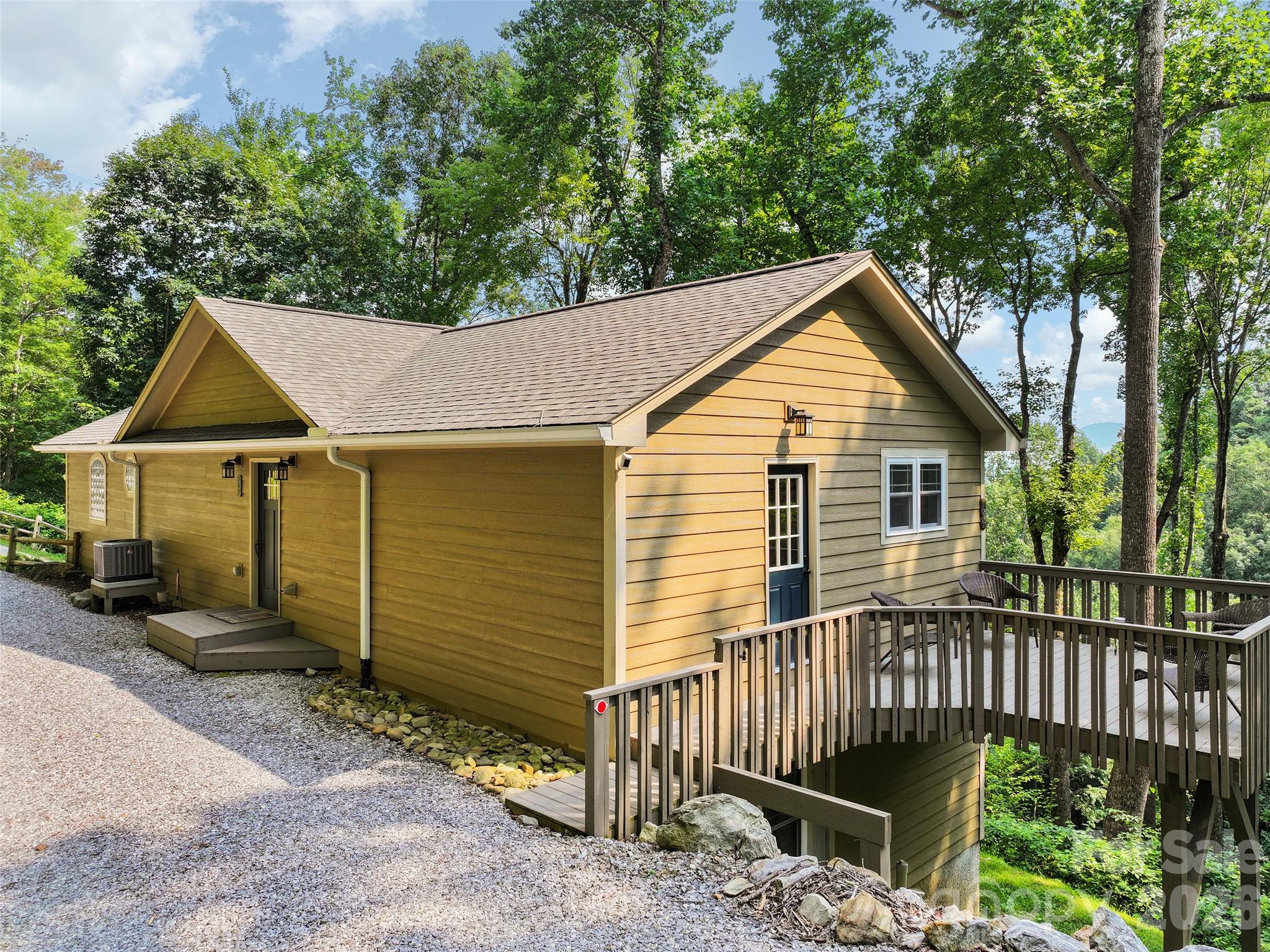 Single Family Residence at 297 Triple Creek Drive, Clyde, photo 3 of 39