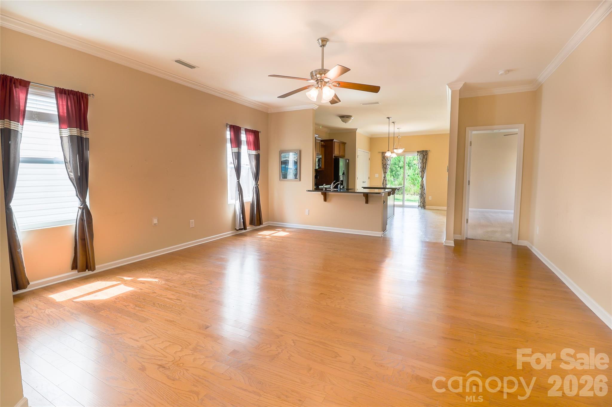Single Family Residence at 5061 Newport Lakes Drive, Rock Hill, photo 9 of 20