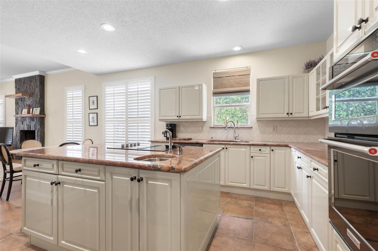Single Family Residence at 6 MONTERREY DR, PALM COAST, photo 24 of 91