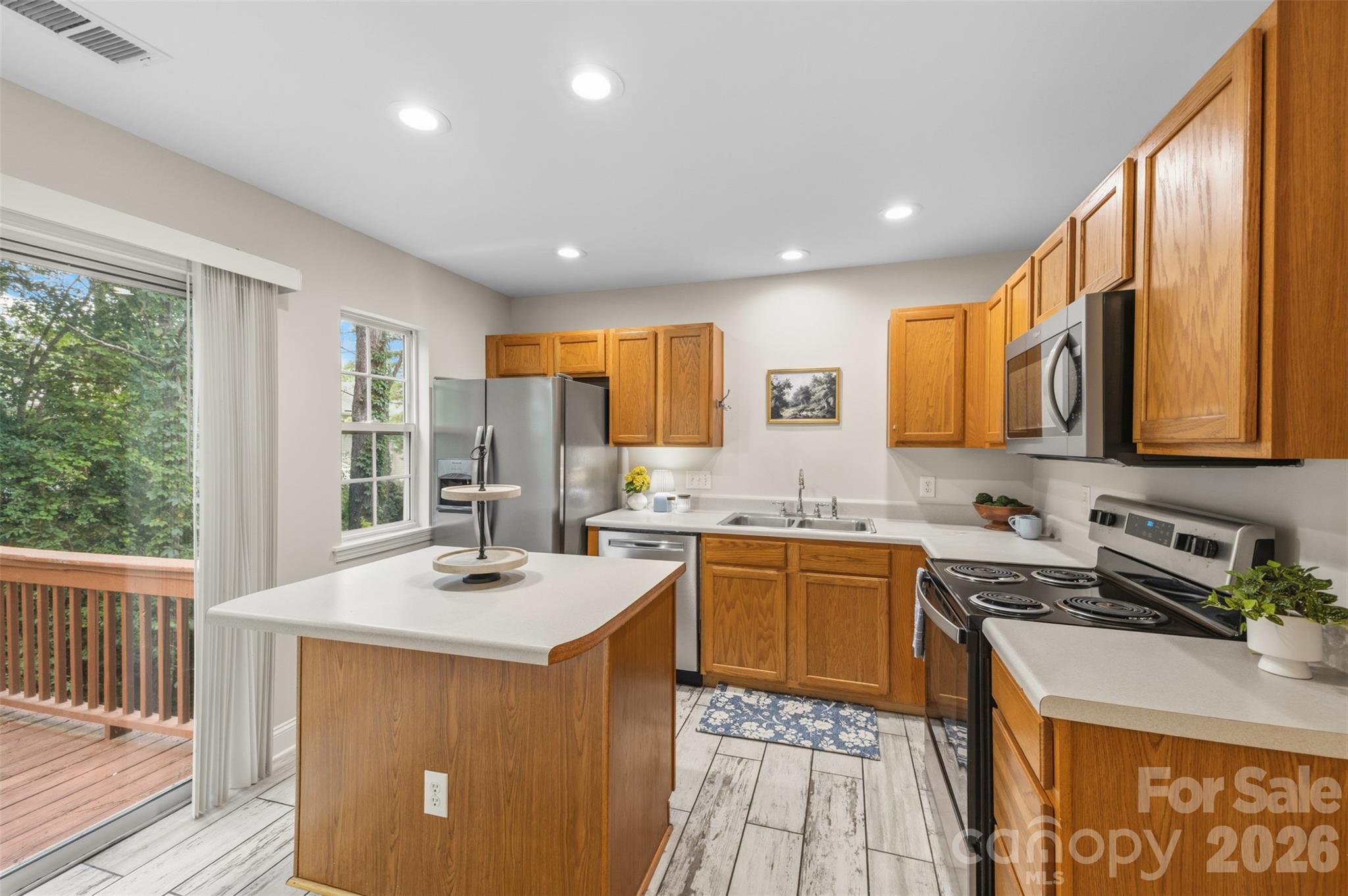 Spacious Kitchen - 316 Wilkes Place Drive, Fort Mill