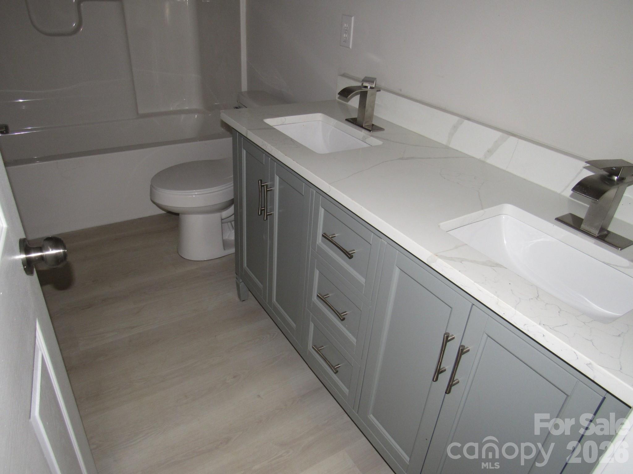 Primary Bathroom-Granite - 92 Saint Charles Court, Hickory