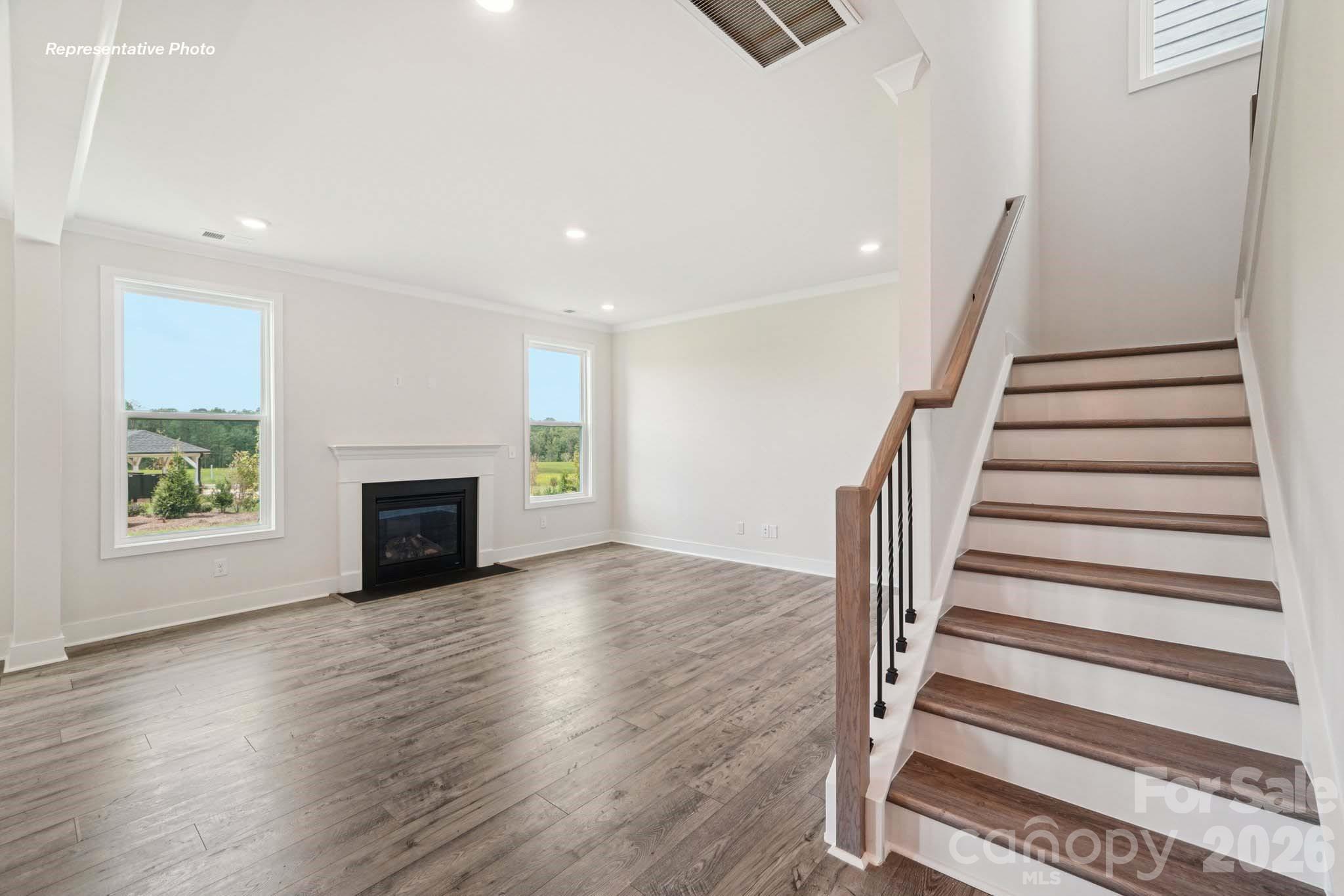 Single Family Residence at 6020 Shady Terrace Lane, York, photo 4 of 40