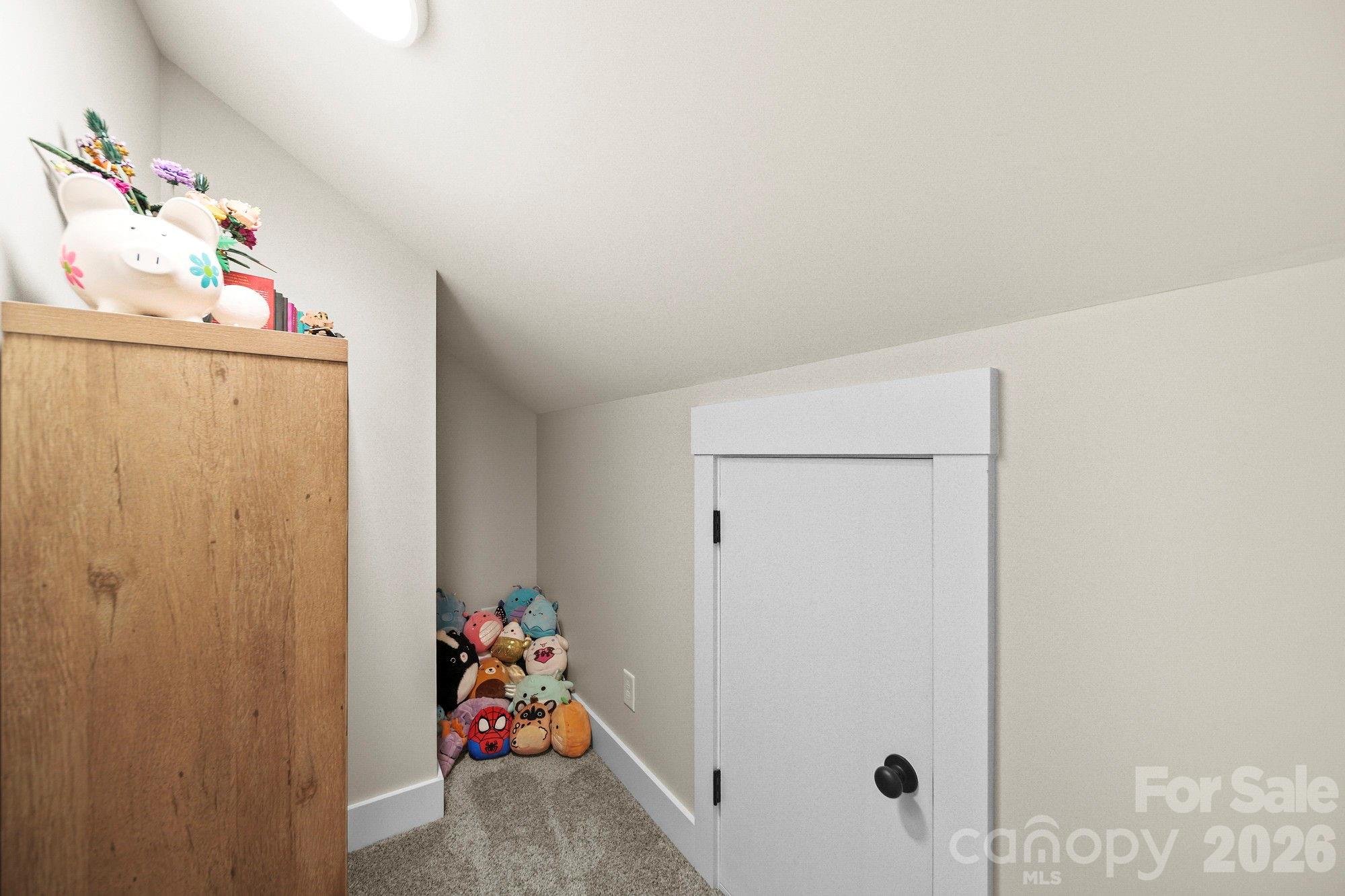 Bedroom 3 - Upper - 698 Lake Head Road, Norwood