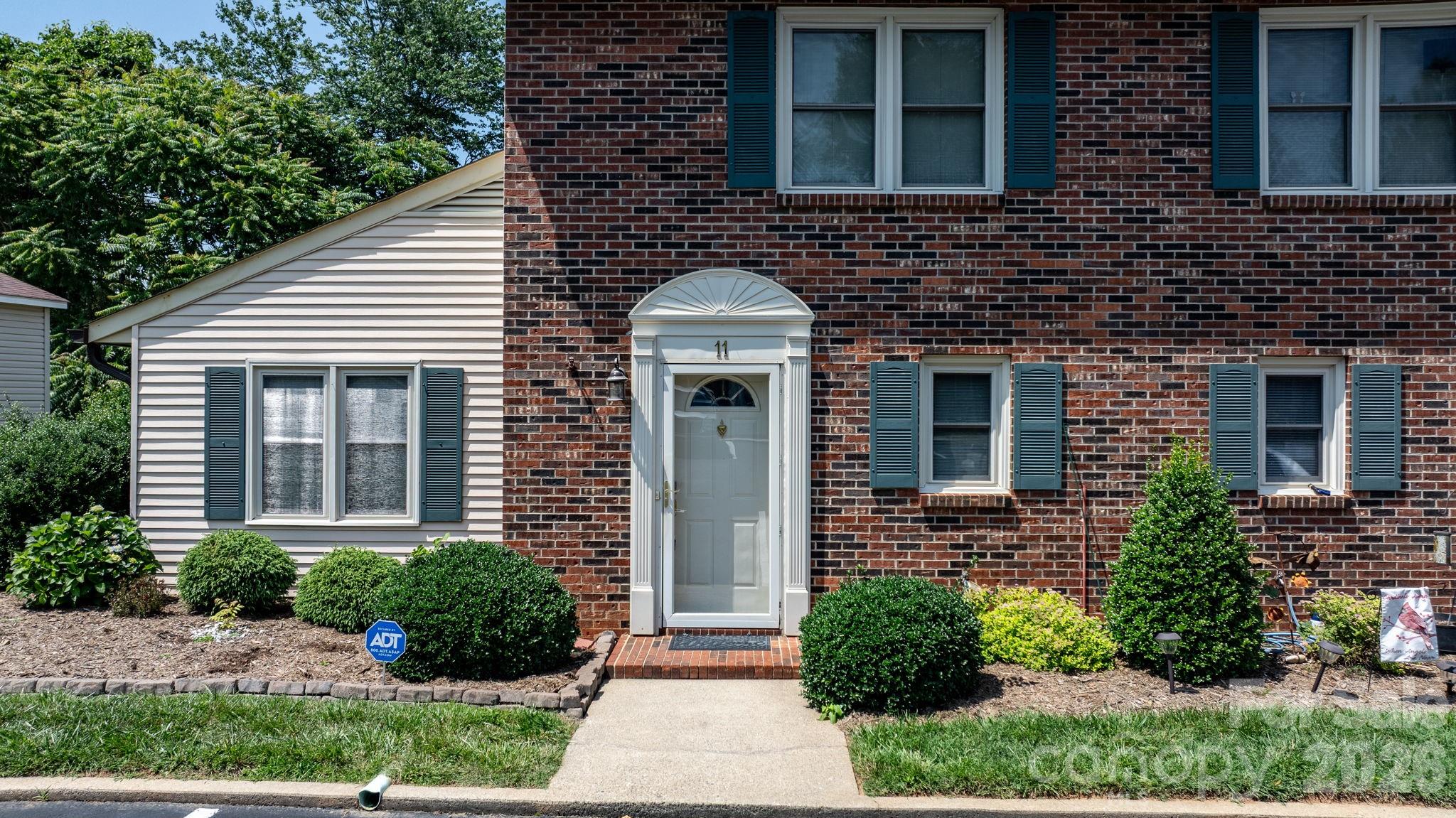 1330 5th Street NE
