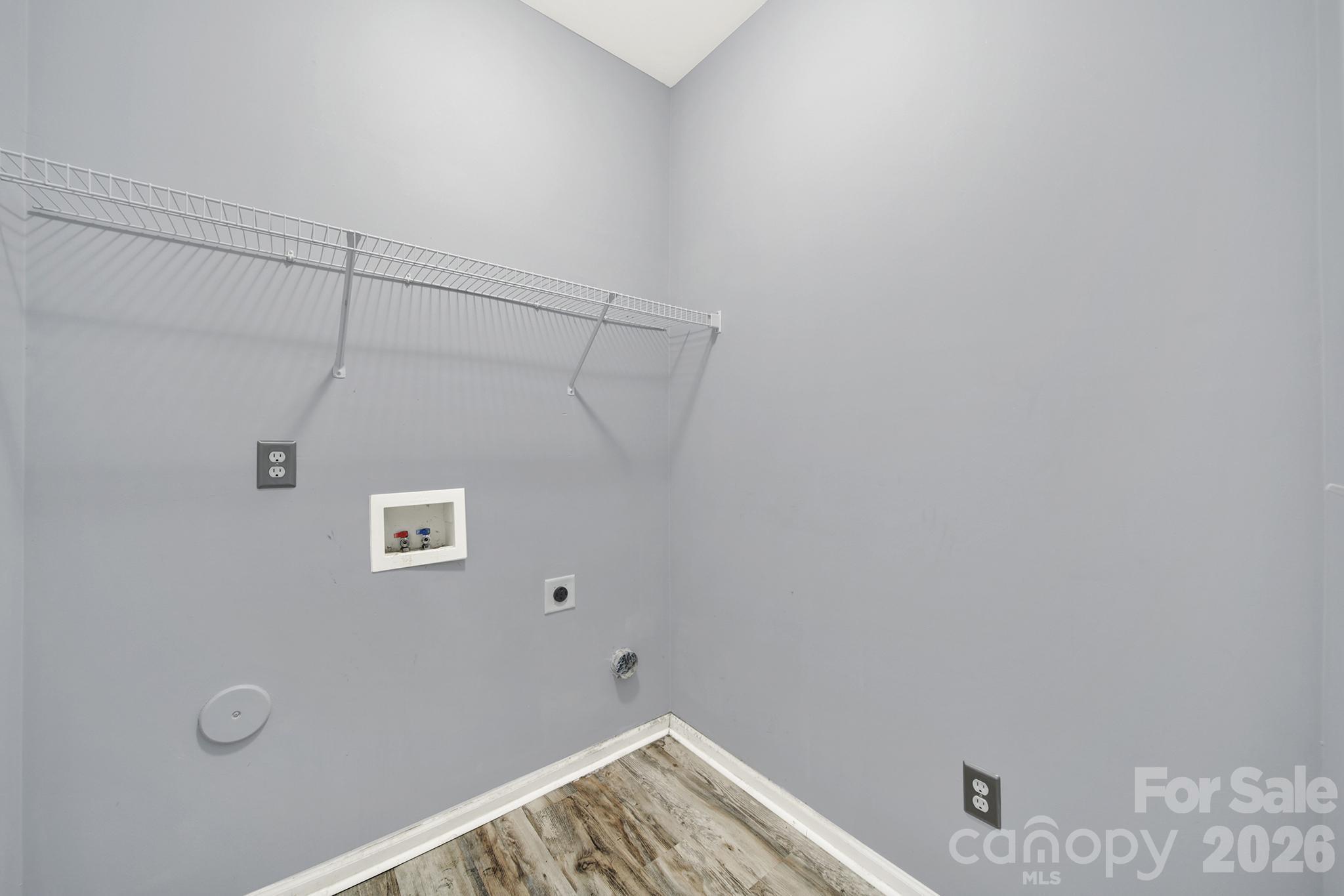 Single Family Residence at 898 Coach House Court, Rock Hill, photo 20 of 46