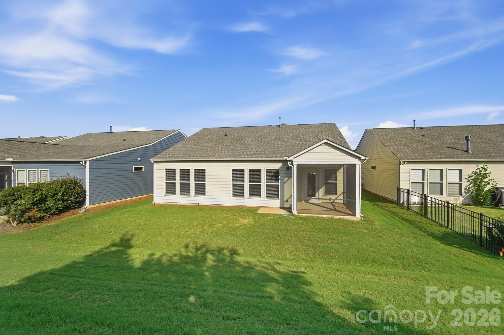 Single Family Residence at 1620 Red Leaf Drive, Fort Mill, photo 42 of 42