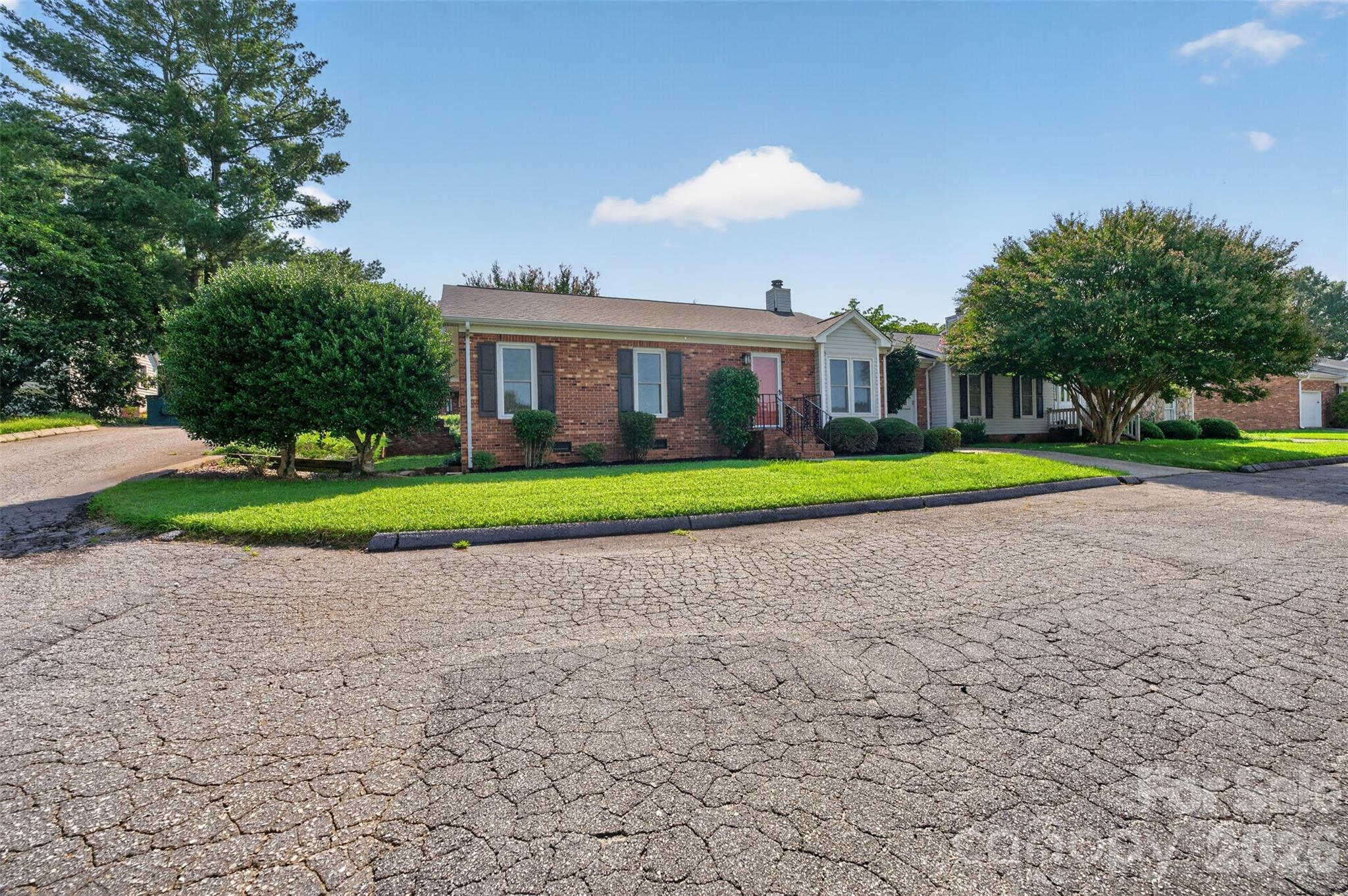 Condominium at 1326 Old Lenoir Road NW, Hickory, photo 33 of 34