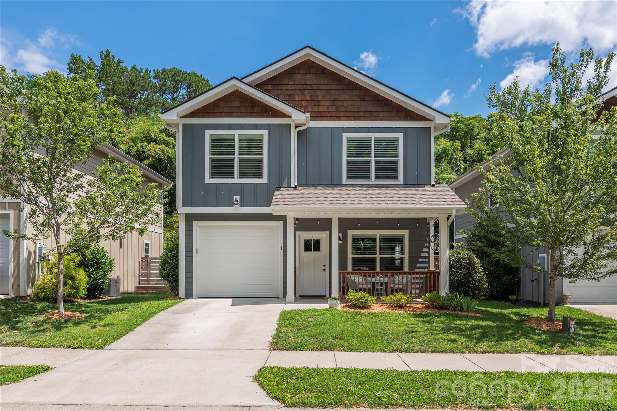 Single Family Residence at 21 Crayton Park Drive, Asheville