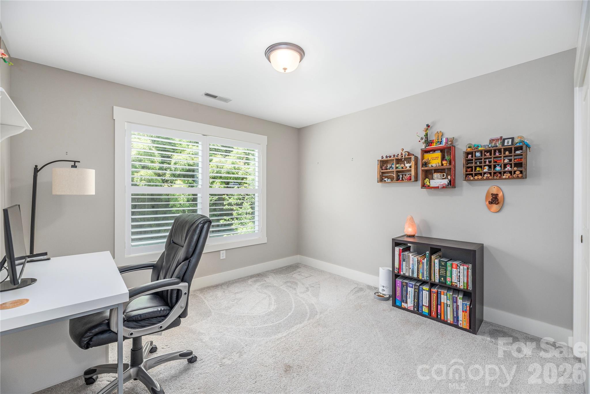 Single Family Residence at 21 Crayton Park Drive, Asheville, photo 15 of 18