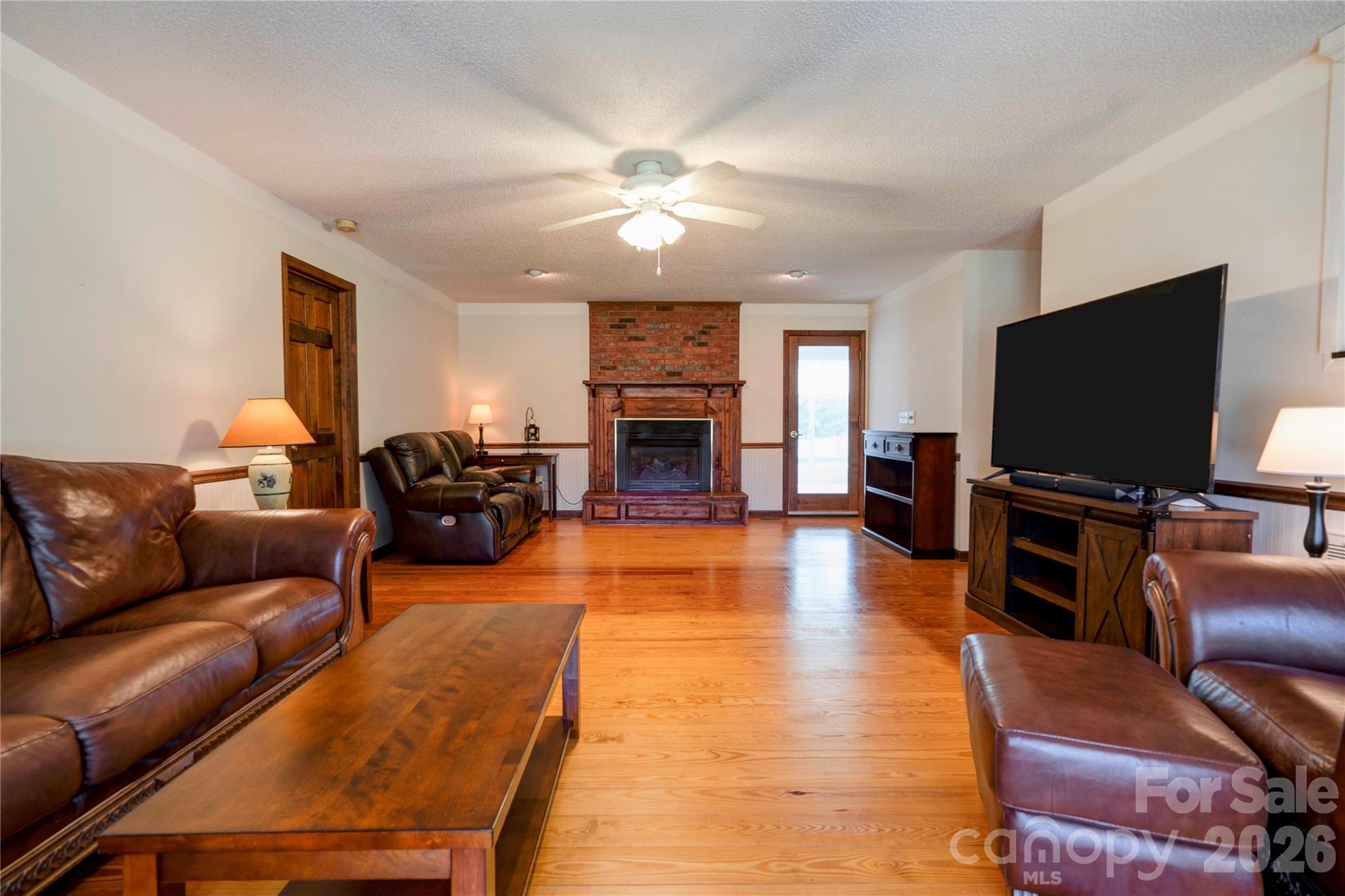 Living Room - 719 W Zion Church Road, Shelby