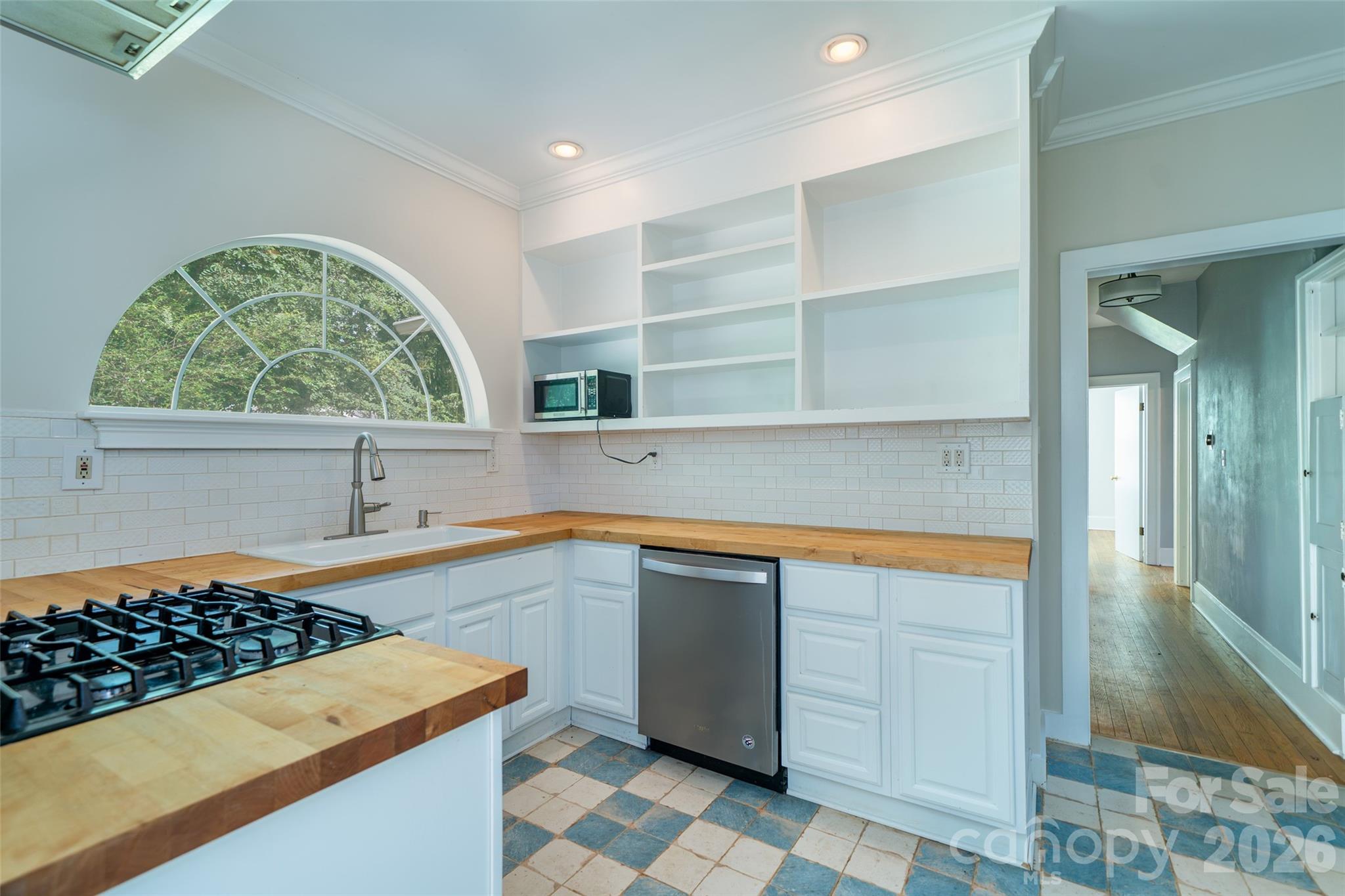 Single Family Residence at 76 Starnes Cove Road, Asheville, photo 18 of 48