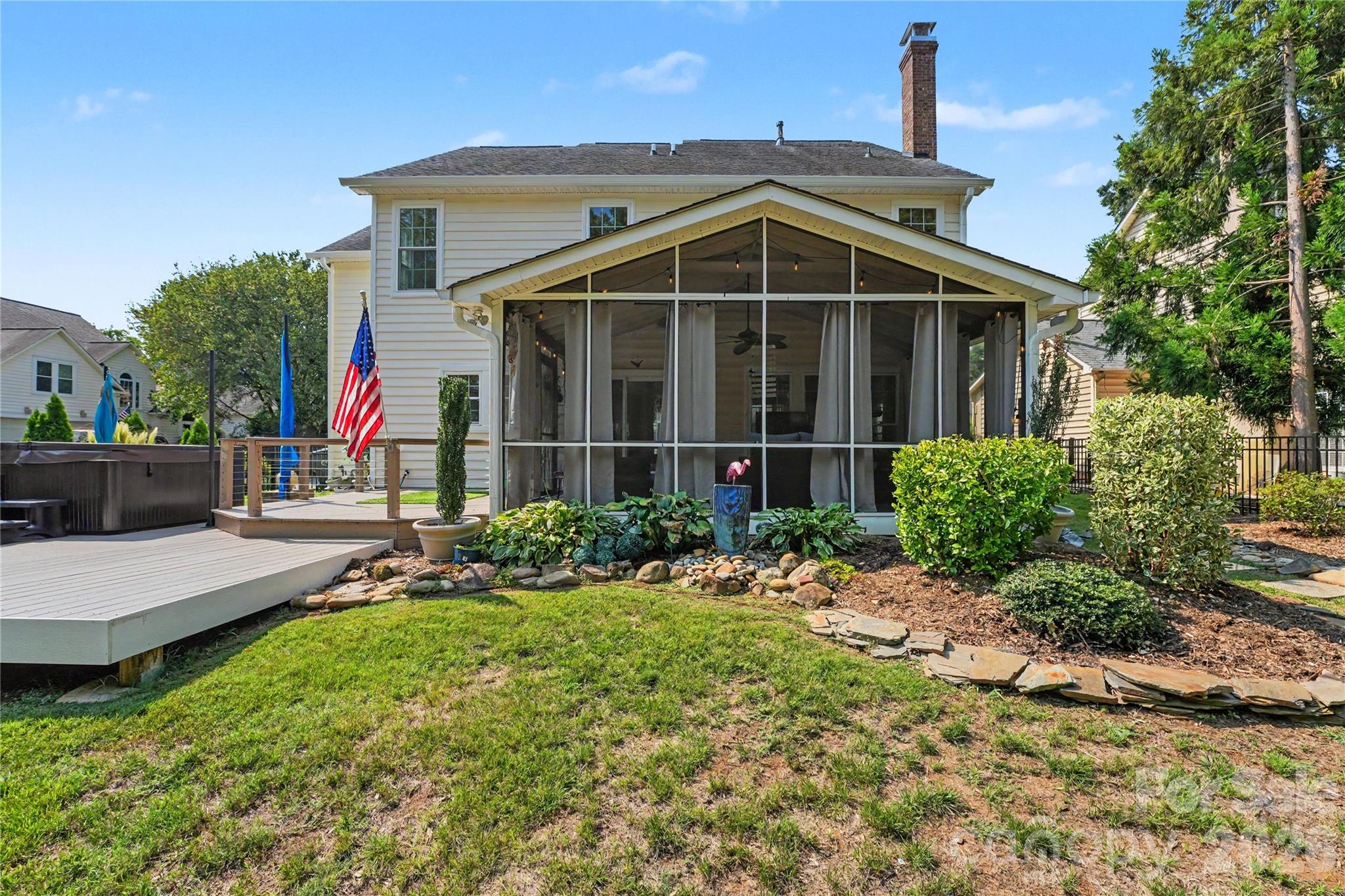 Beautiful screened-in porch. - 17205 Asti Court, Cornelius