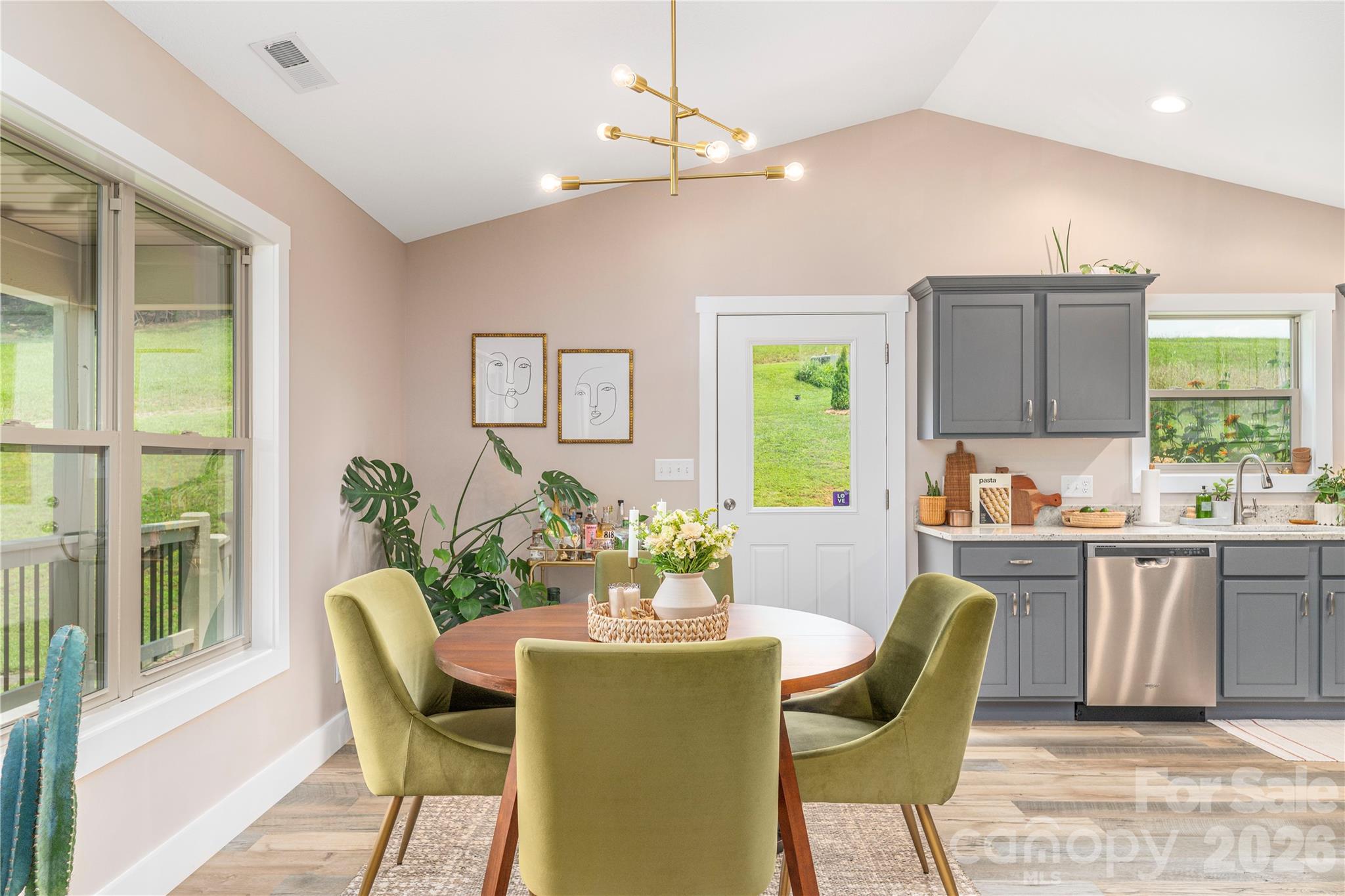 Open floor plan with a vaulted ceiling - 38 Sunrise Drive, Mars Hill