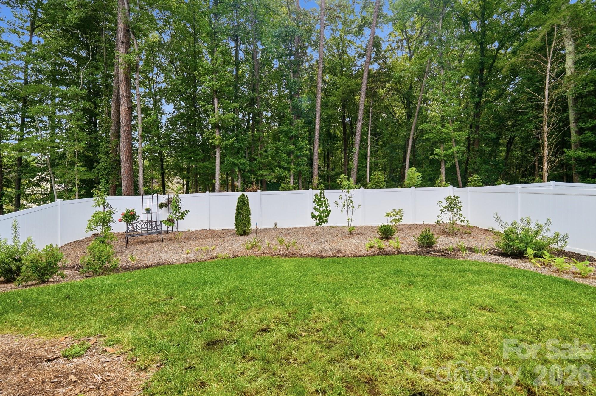 Single Family Residence at 3041 Kinger Lane, Matthews, photo 3 of 47