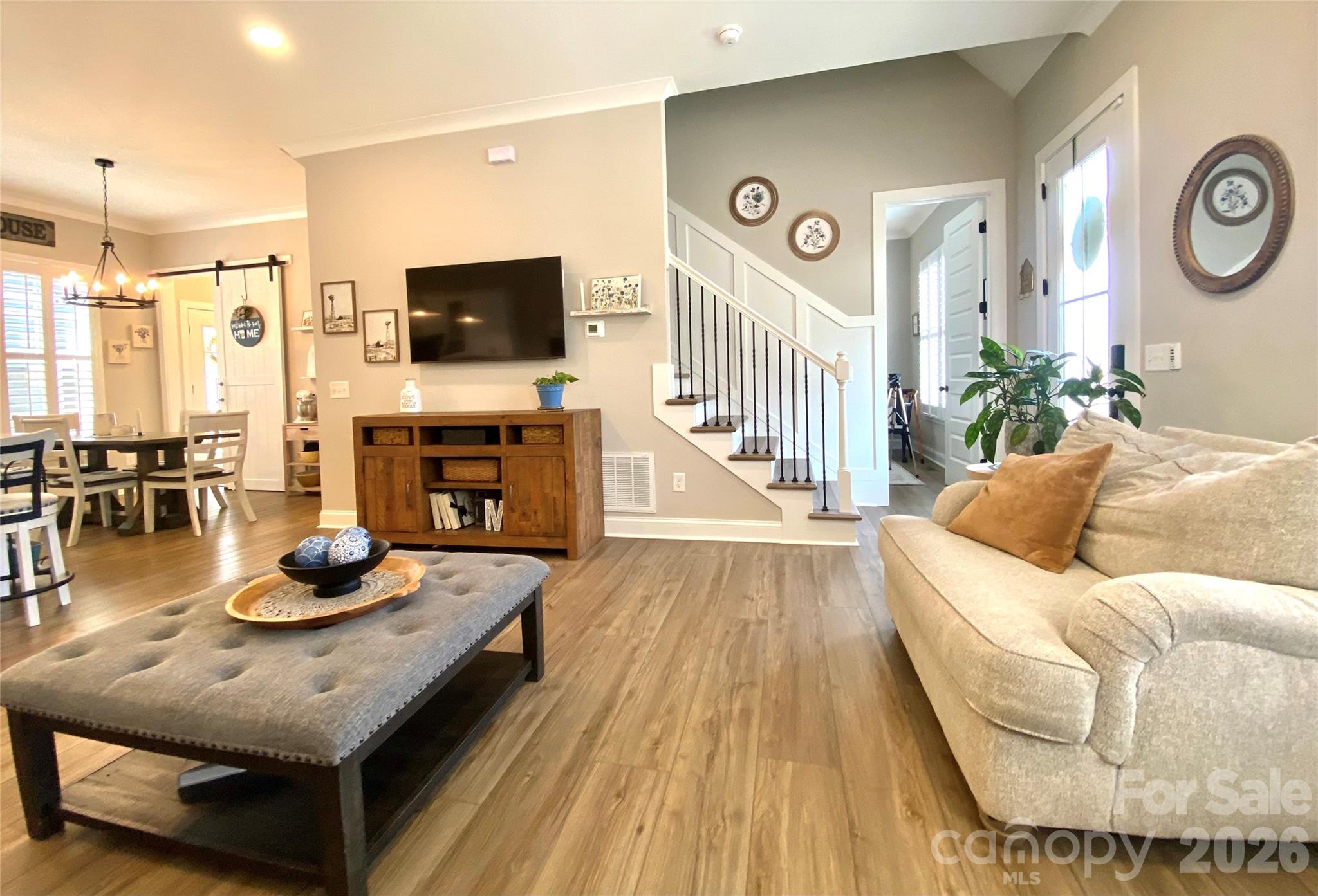 livingroom1 - 3110 Bellwood Place, Kannapolis