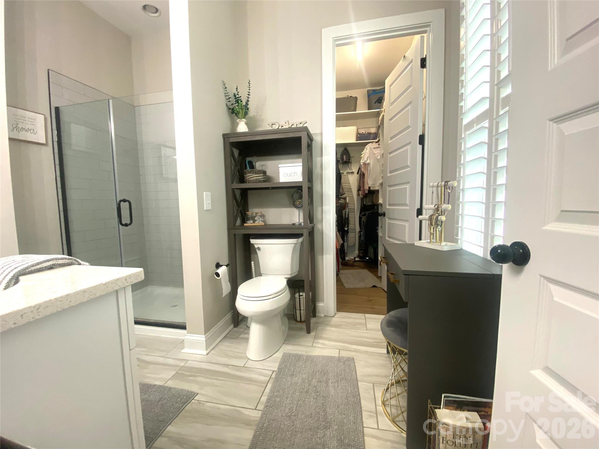 Mainbath and closet - 3110 Bellwood Place, Kannapolis