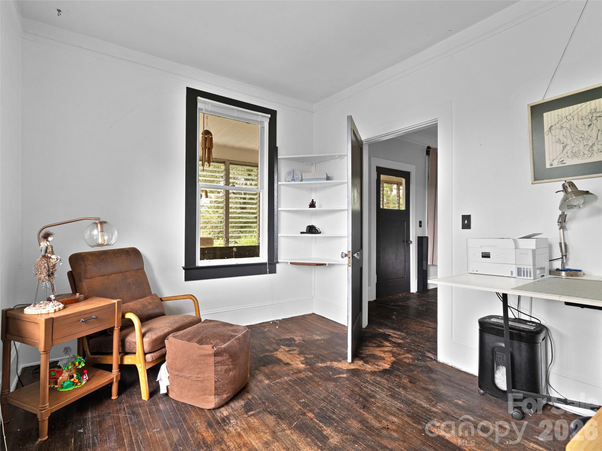 Upper Level Bedroom - 111-113 Stewart Street, Hendersonville