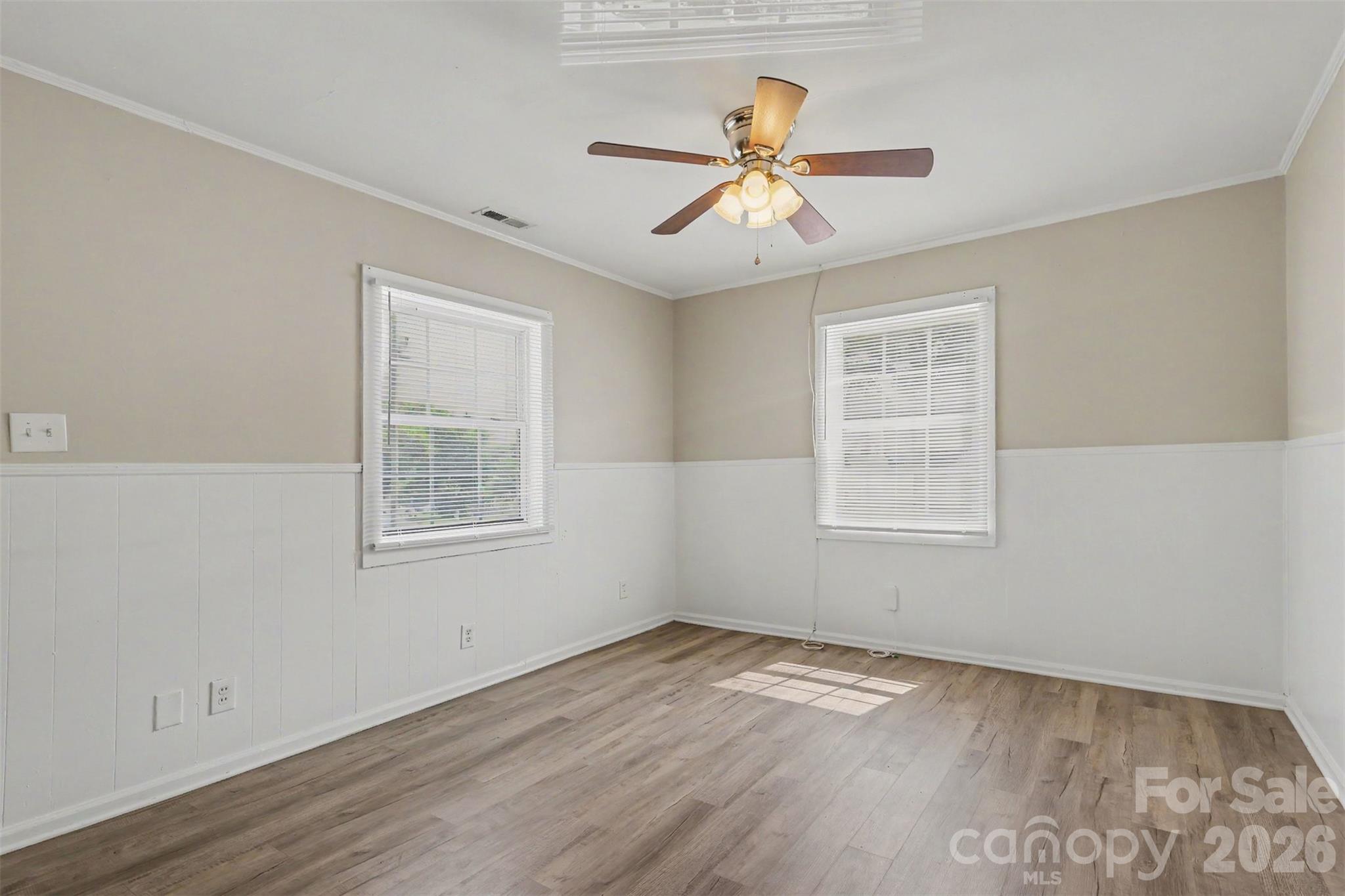 Single Family Residence at 1037 Cherokee Avenue, Rock Hill, photo 10 of 34