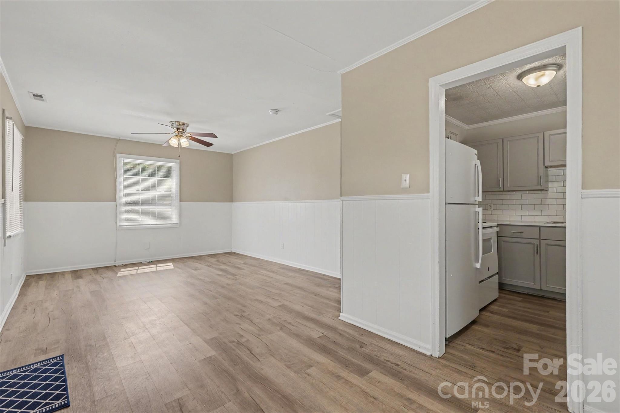 Single Family Residence at 1037 Cherokee Avenue, Rock Hill, photo 11 of 34