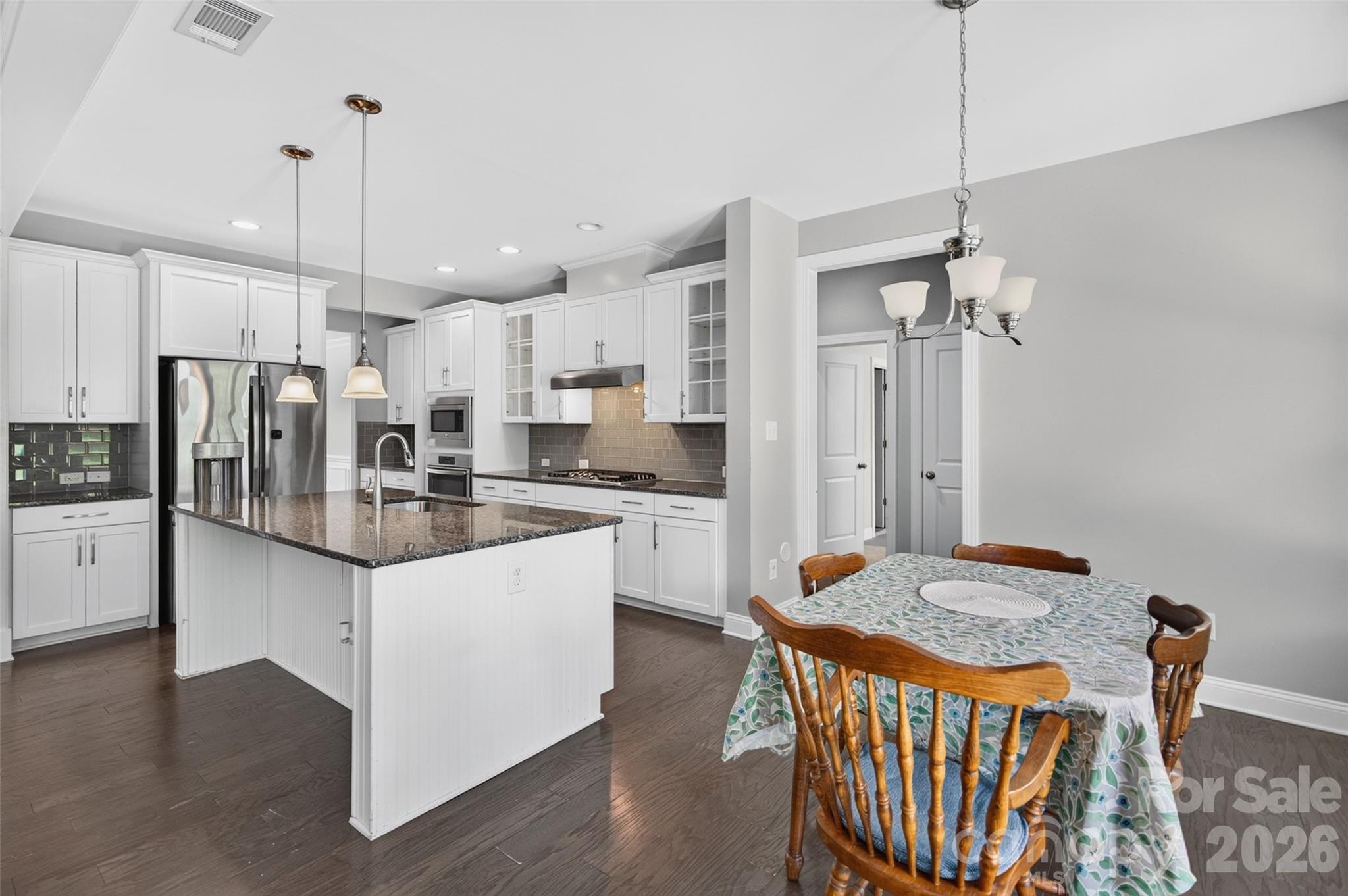 Single Family Residence at 113 Heron Cove Loop, Mooresville, photo 12 of 36